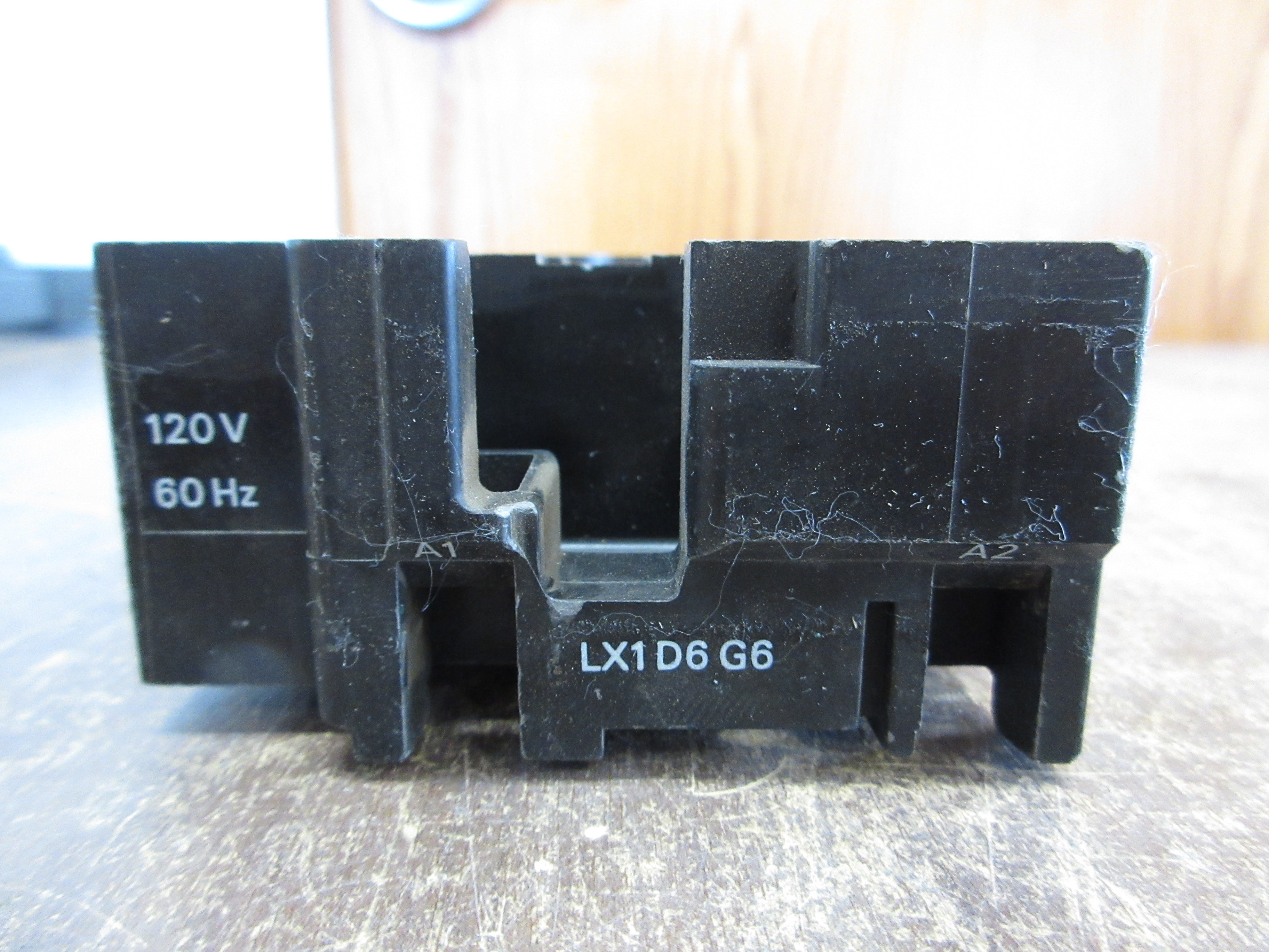 Telemecanique Magnetic Coil LX1 D6 G6 120V 60Hz Used