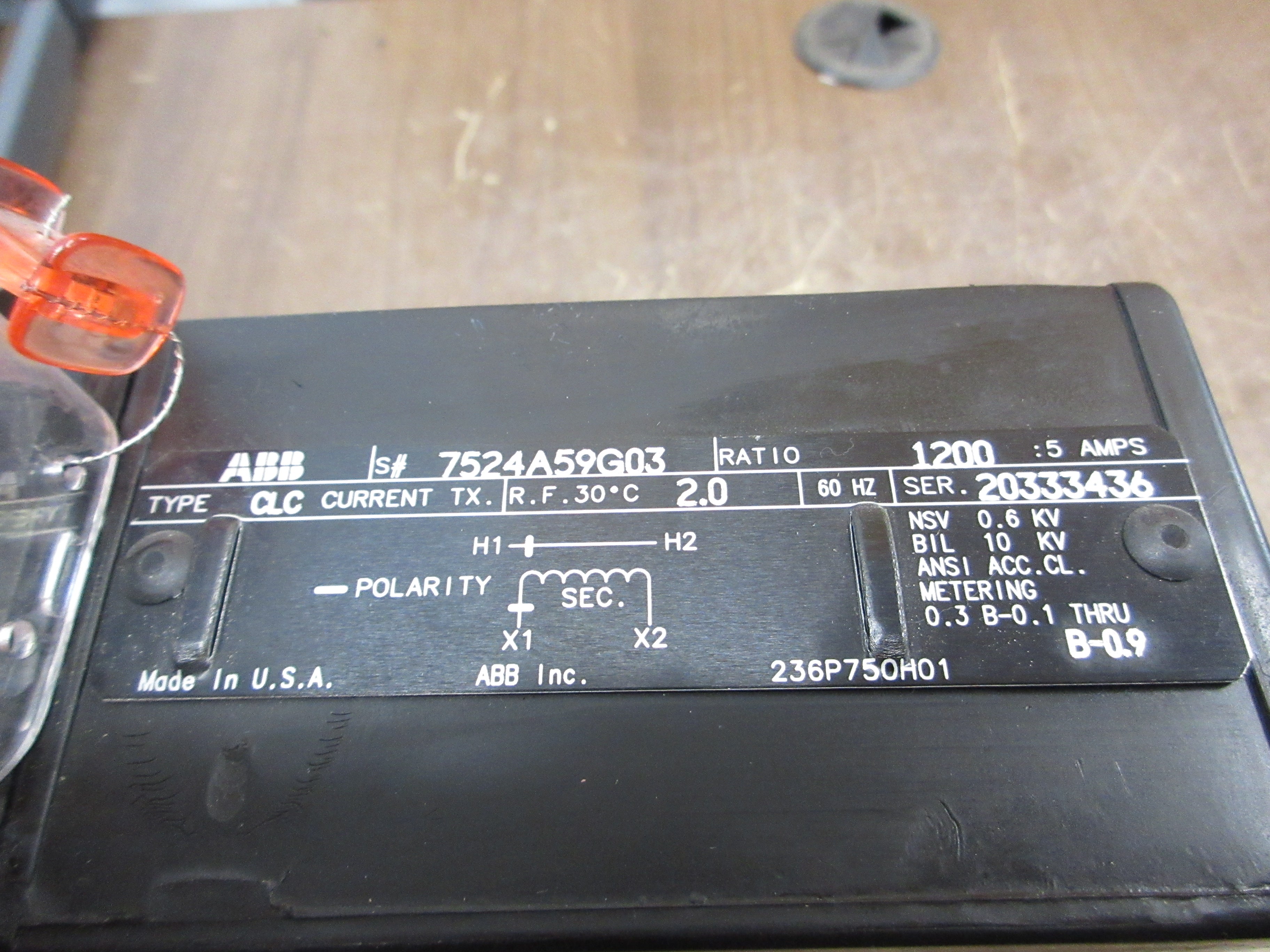 ABB Type CLC Current Transformer 7524A59G03 Ratio 1200:5A 60Hz 600V 10kV BIL