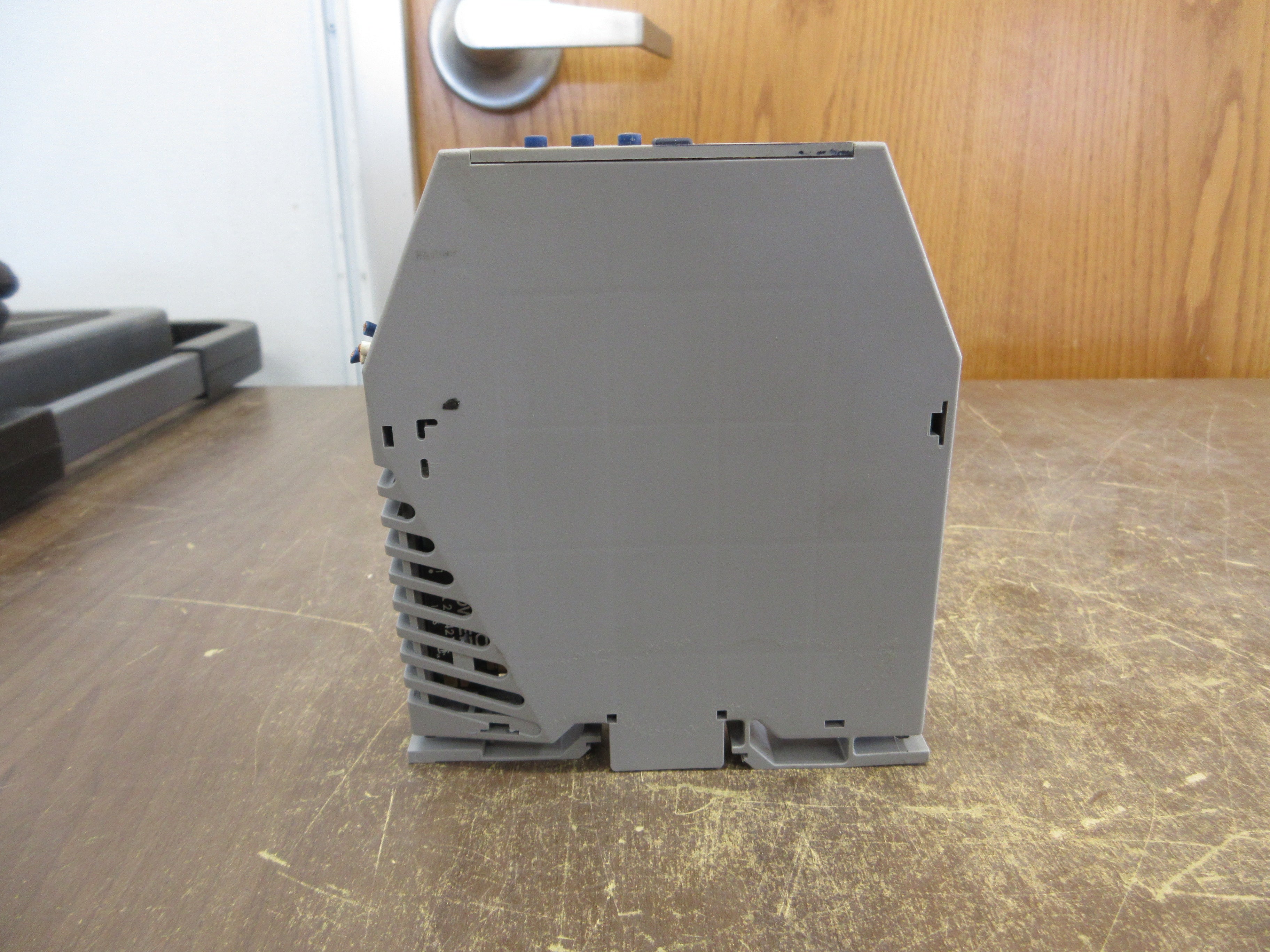 Jumo ecoTRANS LF 03 Conductivity Transmitter 202732/888-888-101/000 Used