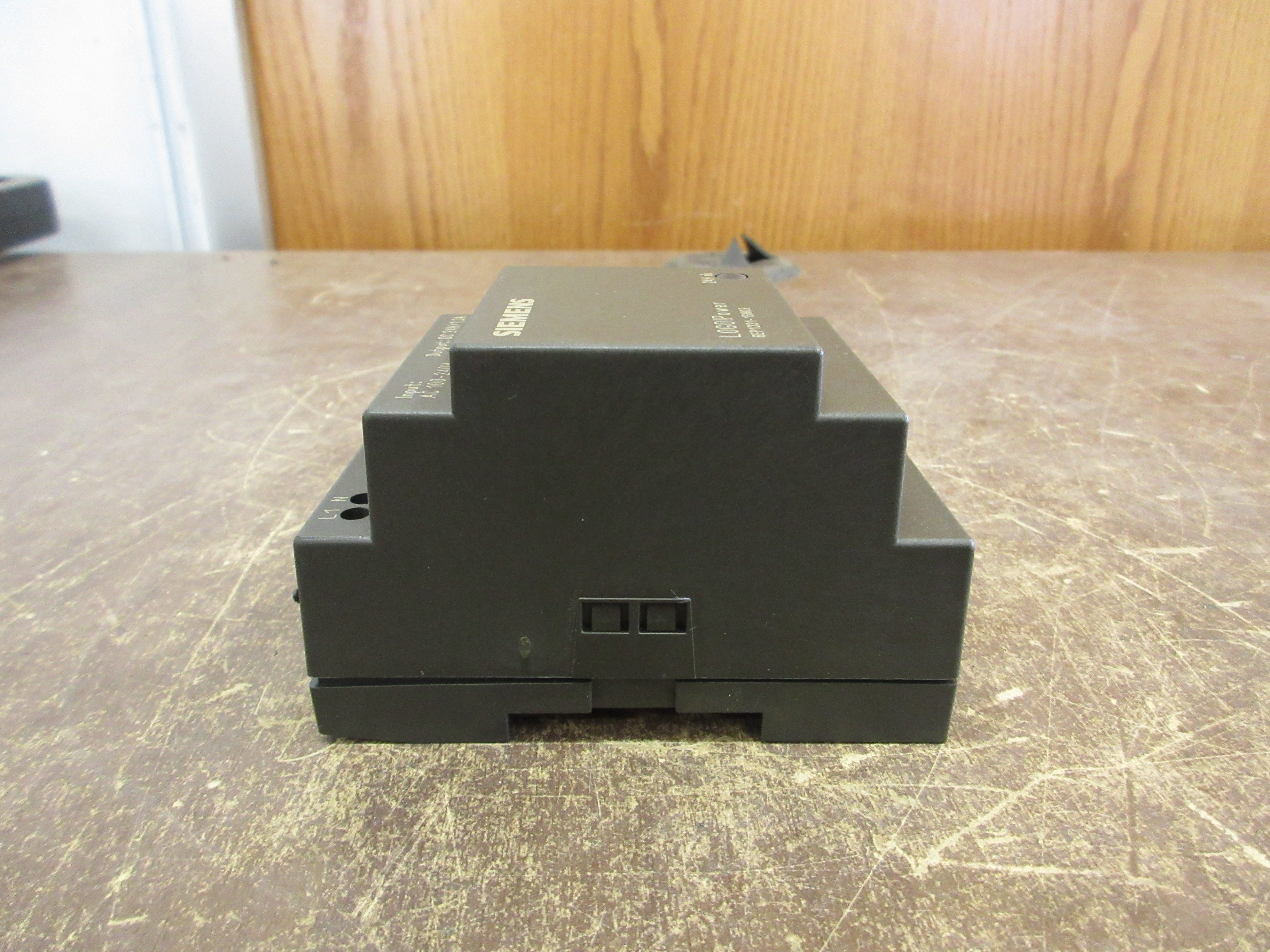 Siemens LOGO!Power Power Supply 6EP1331-1SH02 Used