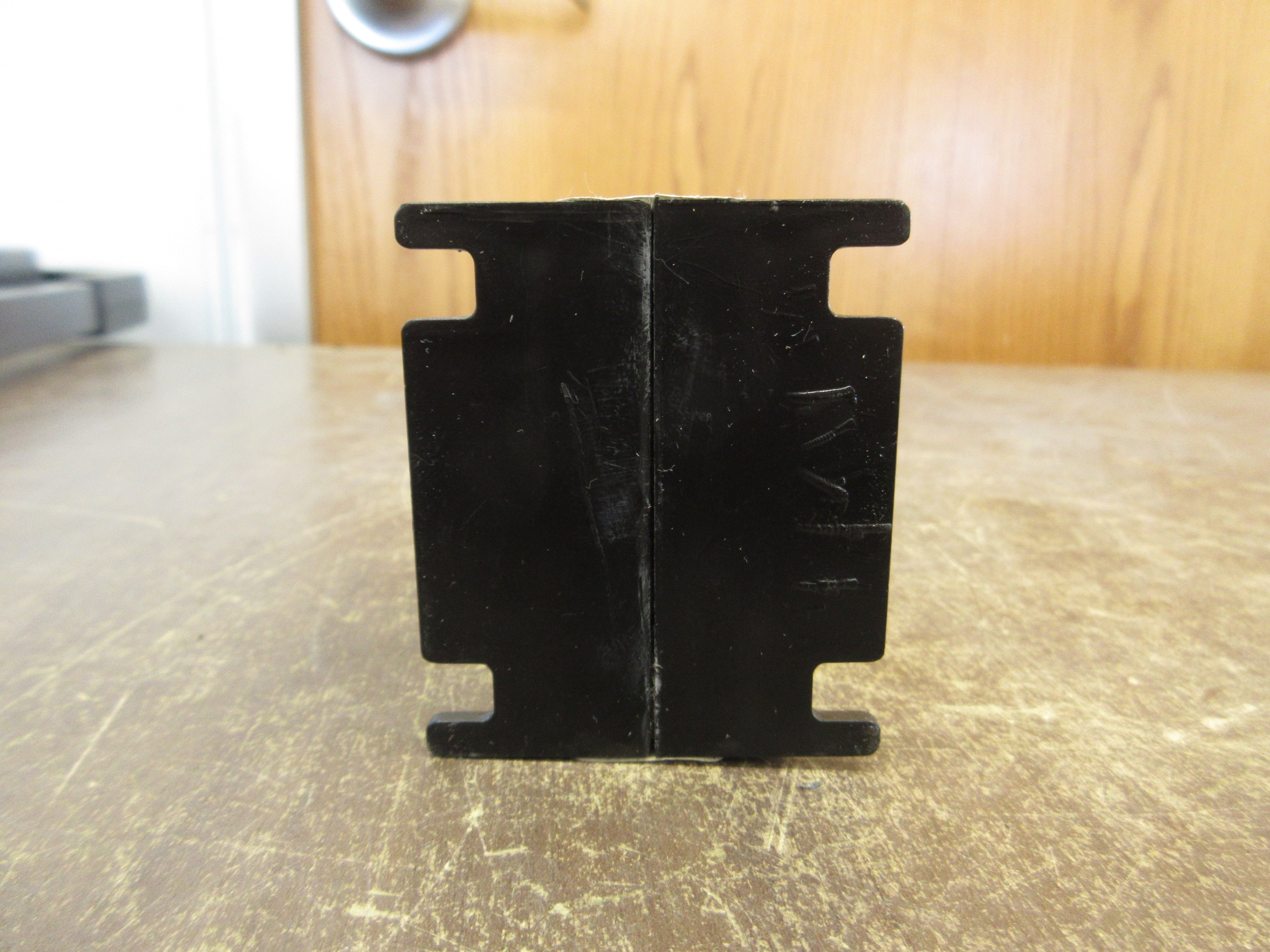 Transformer Technologies LTD. Current Transformer 2SFT-251 Ratio 250:5A 600V