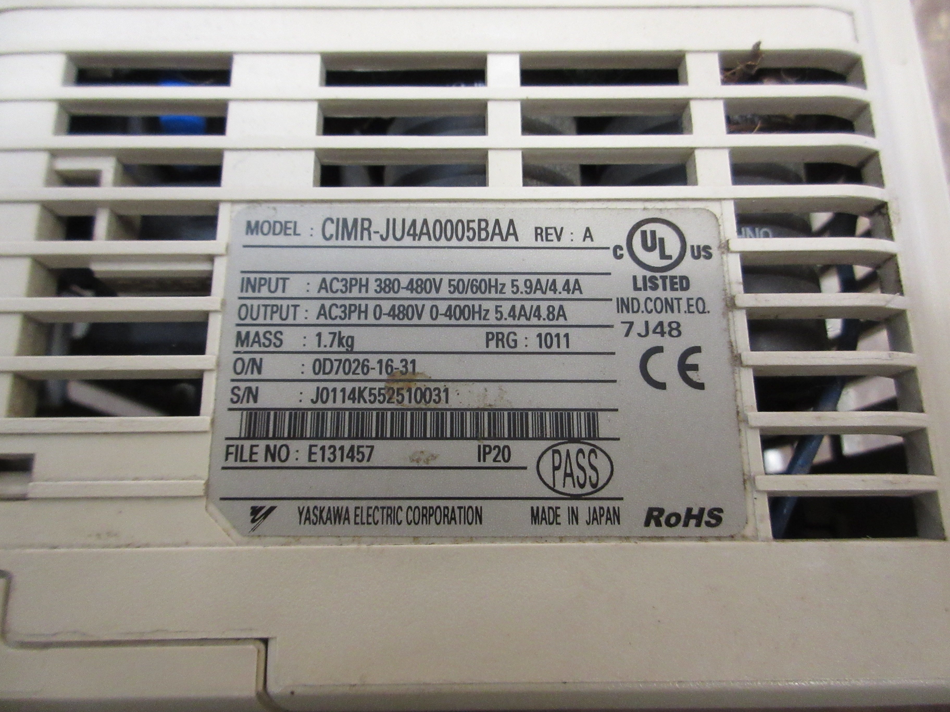 Yaskawa J1000 AC Drive CIMR-JU4A0005BAA Rev. A 3HP 3Ph w/ Keypad Used