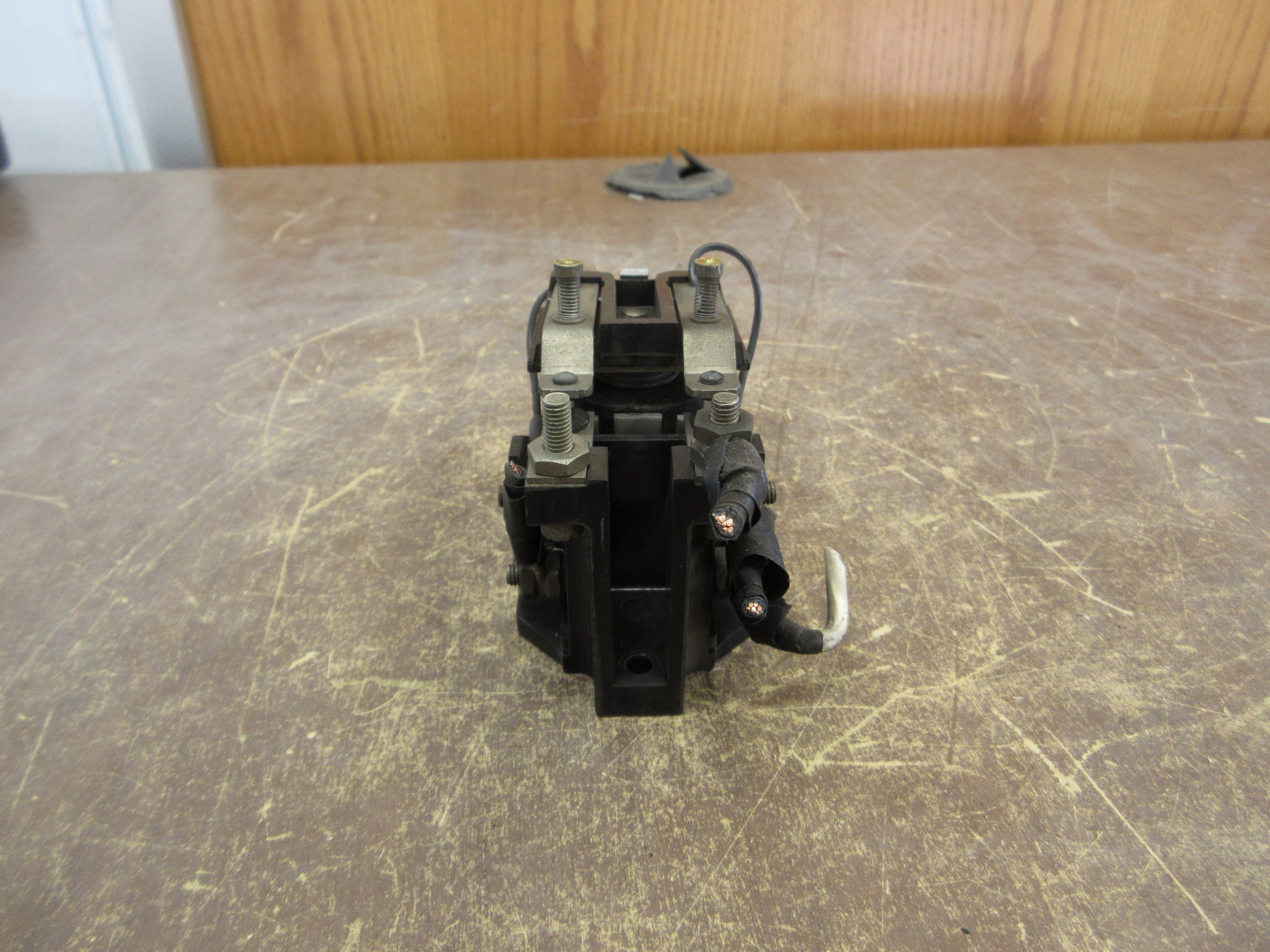 Westinghouse Type SG Auxiliary Relay 1008535-A 125VDC Used