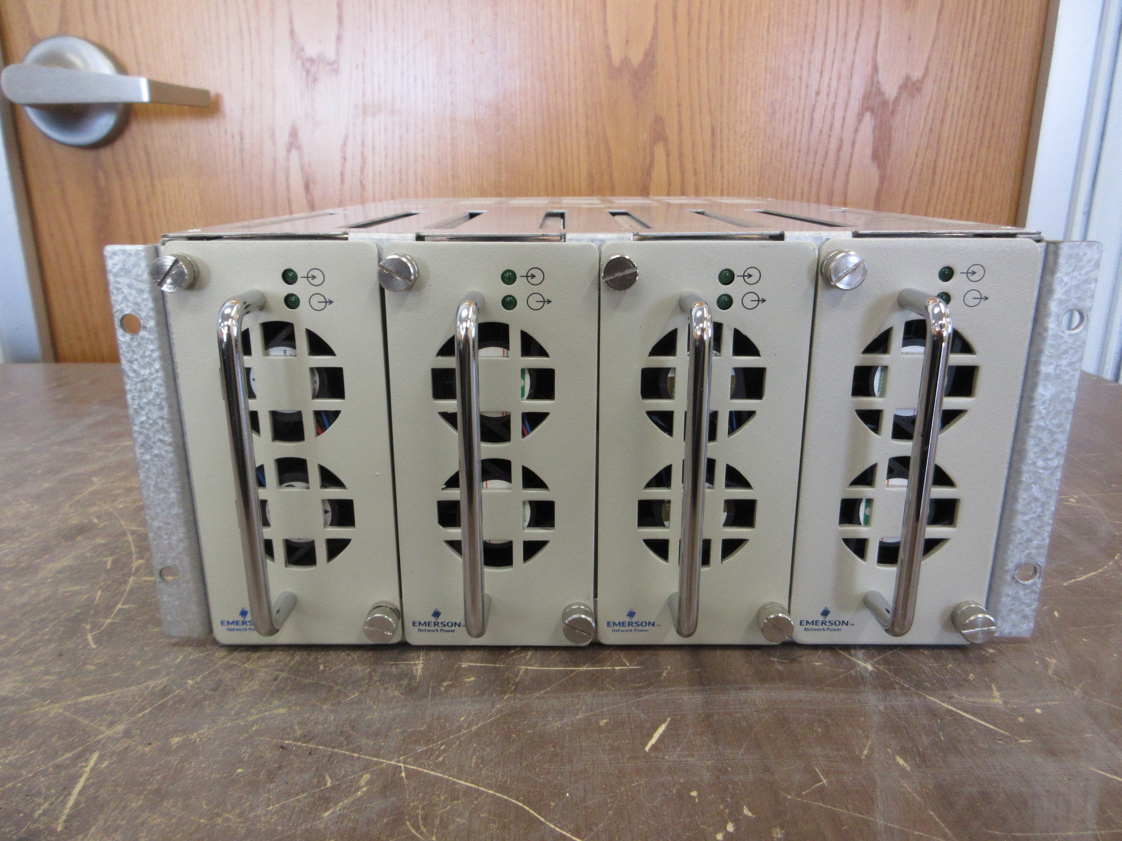 Emerson Redundant Power Supply ULW346SZ16 Output: 24VDC Max 16.8A Used