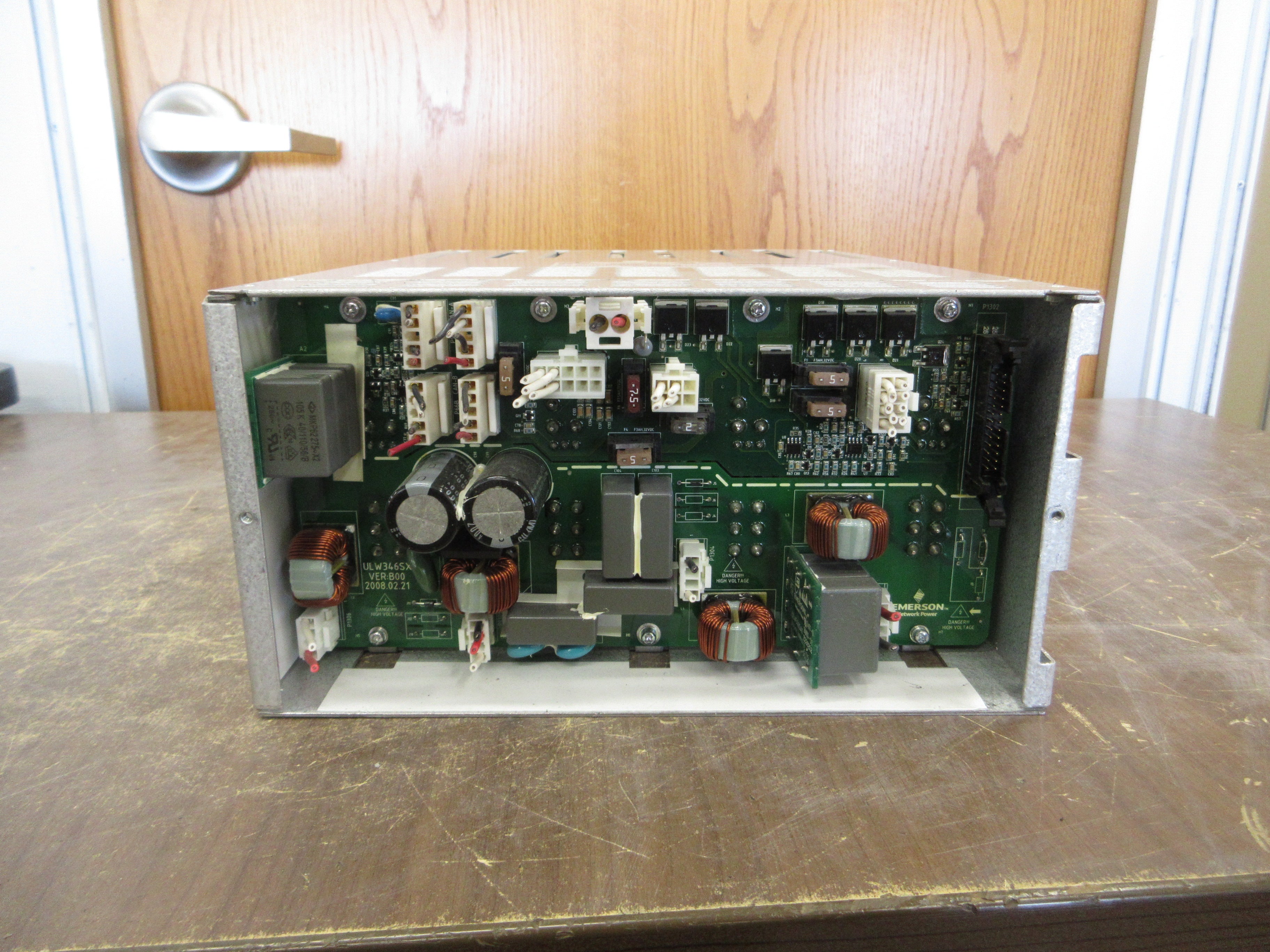 Emerson Redundant Power Supply ULW346SZ16 Output: 24VDC Max 16.8A Used