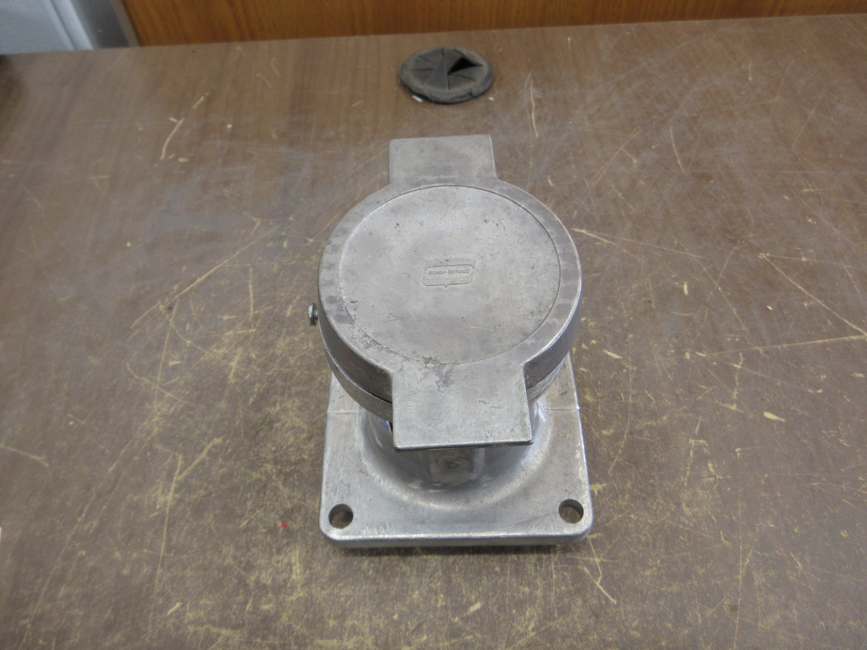 Cooper Crouse-Hinds Arktite Receptacle AR631 60A 600V 3W 3P Type 3R New Surplus