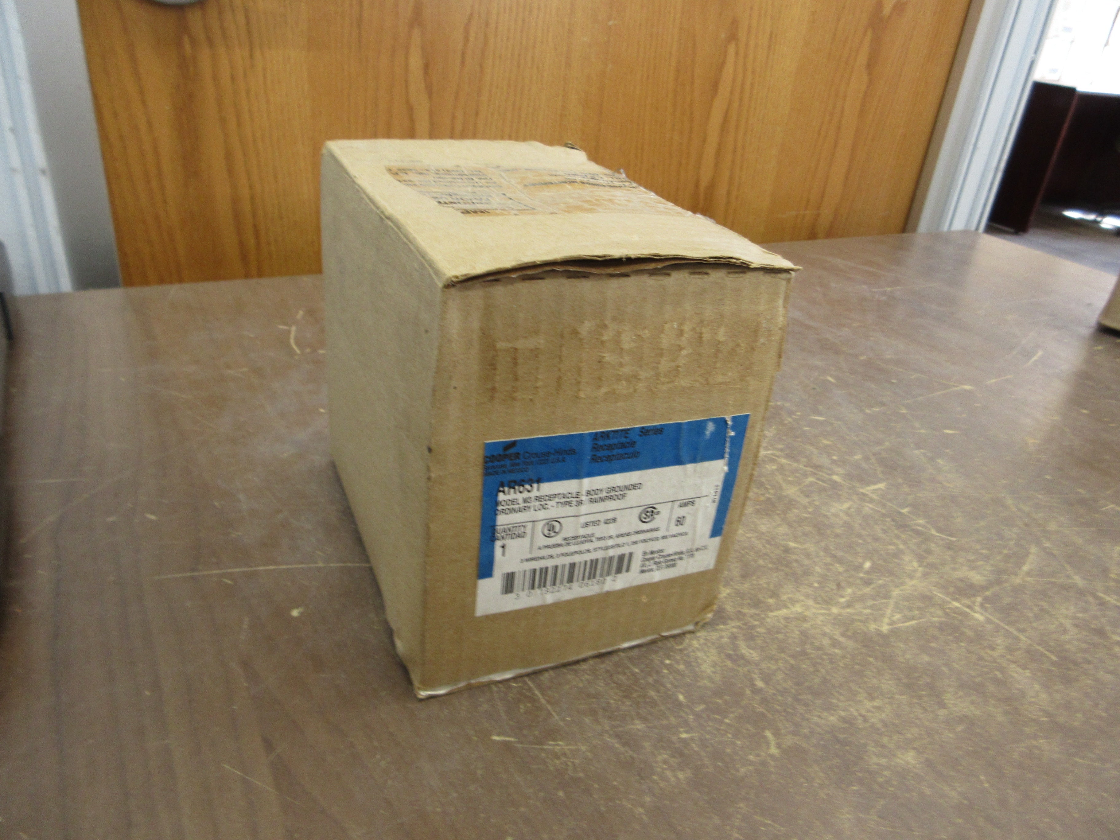 Cooper Crouse-Hinds Arktite Receptacle AR631 60A 600V 3W 3P Type 3R New Surplus