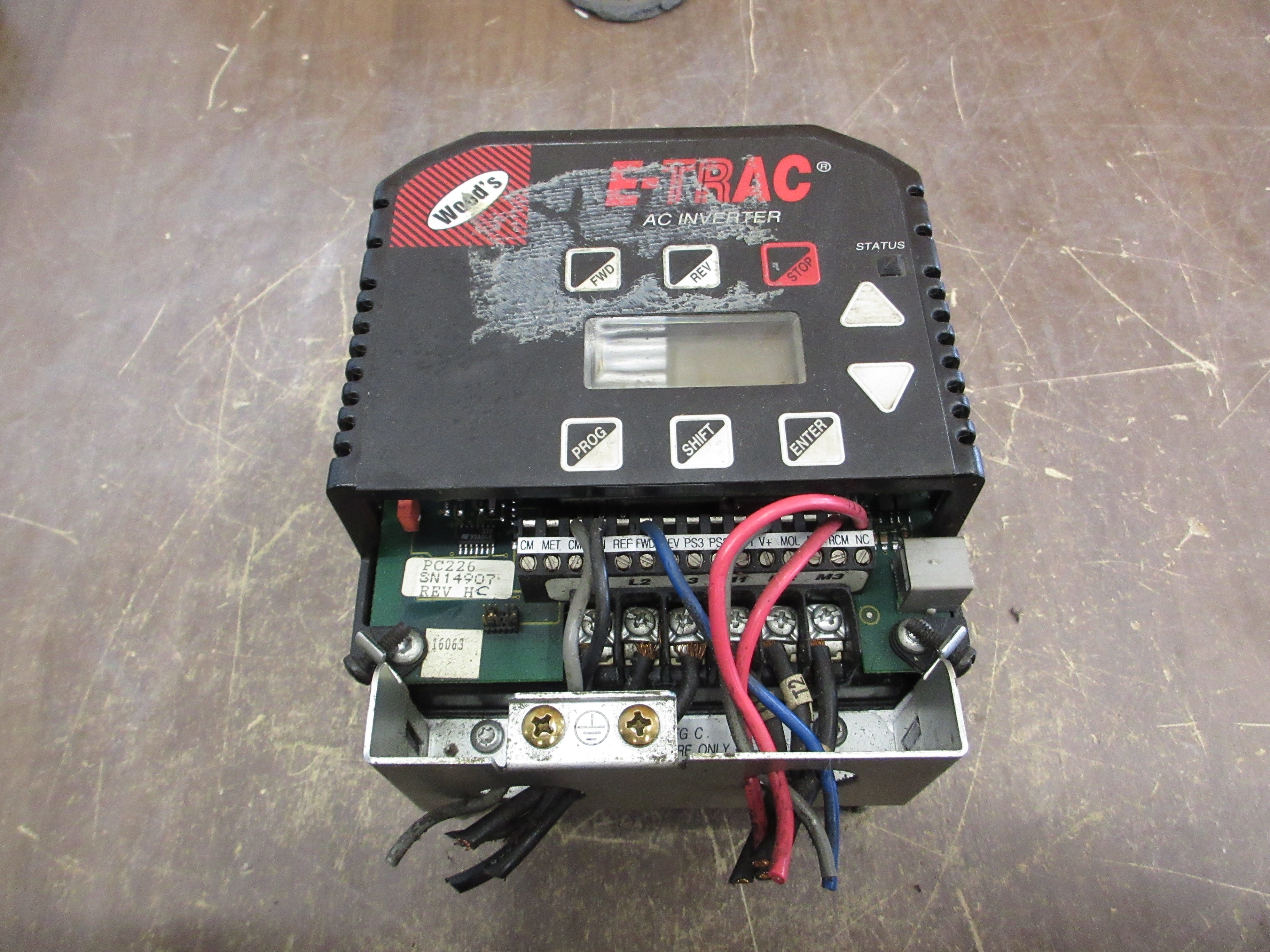 TB Wood's AC Drive XFC4002-0B 2HP *Missing Terminal Cover* Used