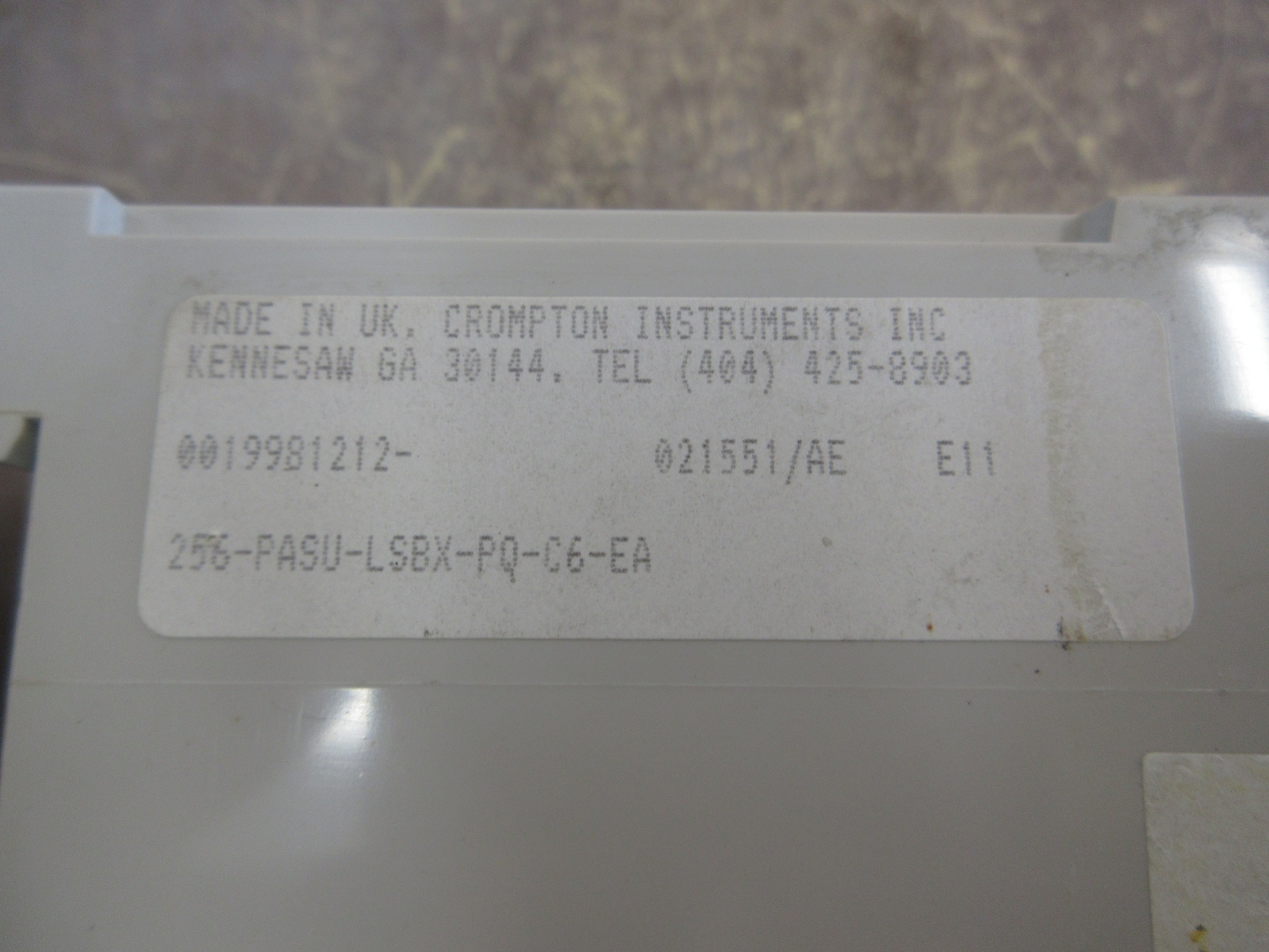 Crompton Protector Time Delay Relay 256-PASU-LSBX-PQ-C6-EA 120V 5A 60Hz Used