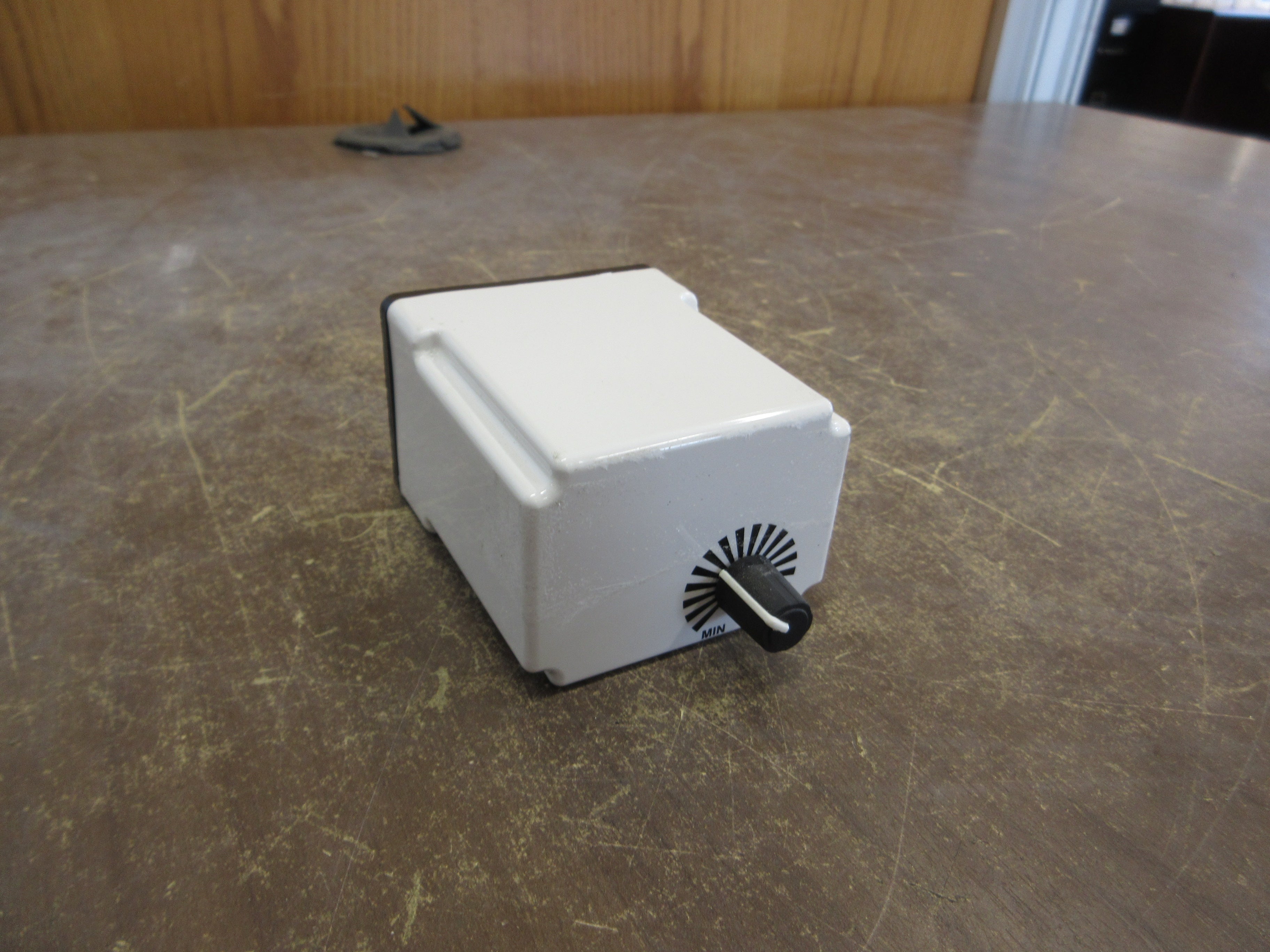 Square D Timing Relay 9050JCK11V14 Range: 0.1-10 sec *No Base* Used