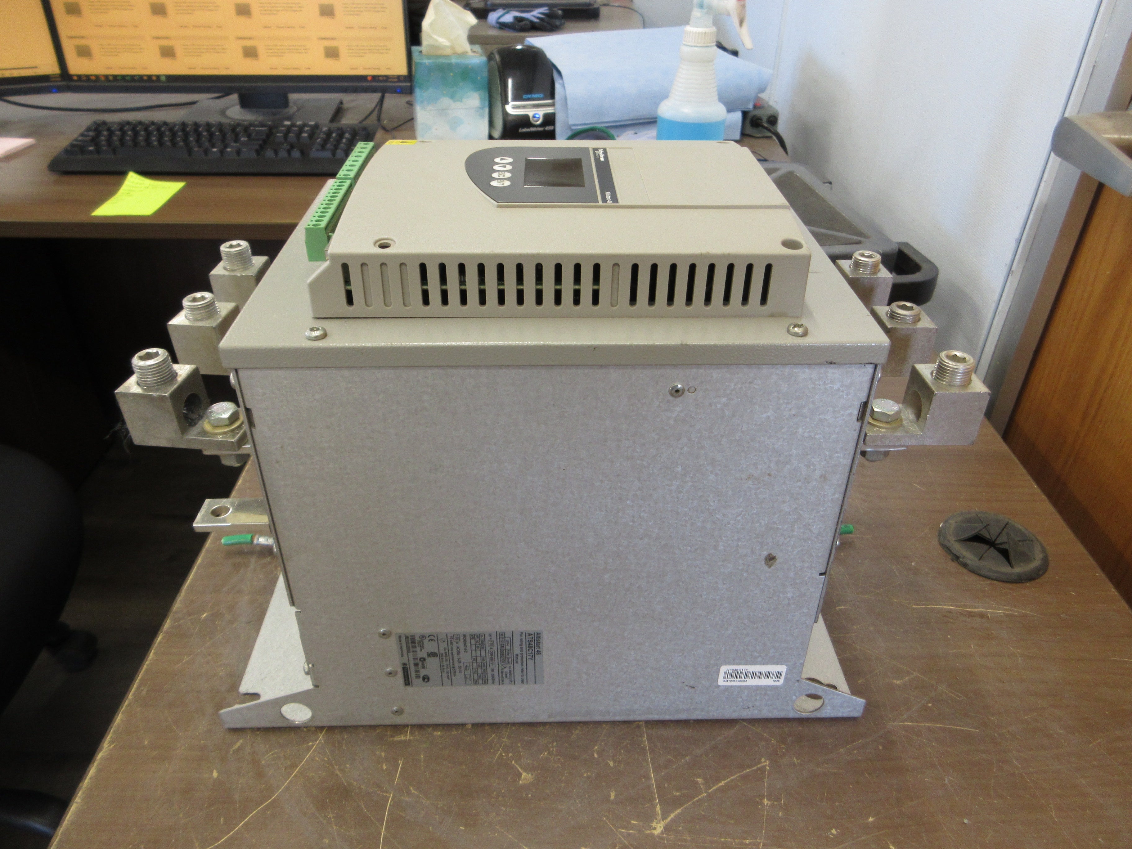 Schneider Electric Altistart 48 Soft Start ATS48C17Y 150HP 208-690V 3Ph 50/60Hz