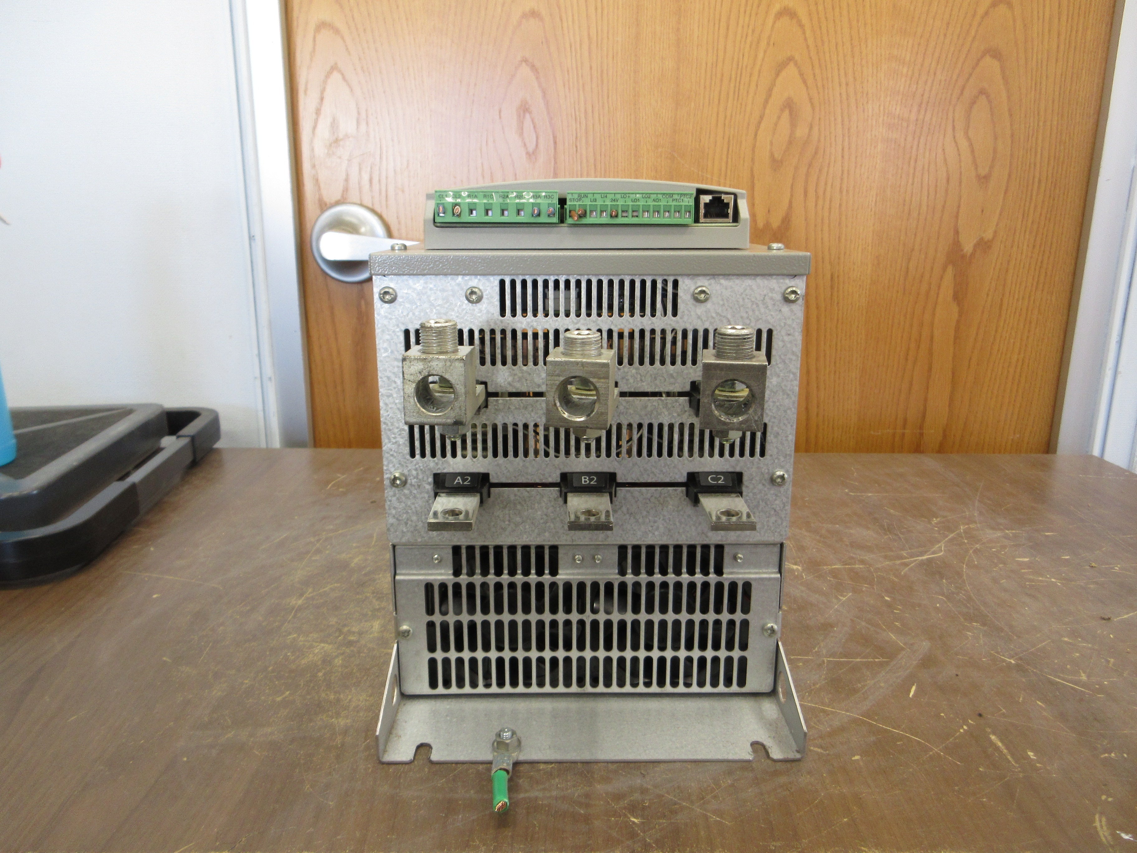 Schneider Electric Altistart 48 Soft Start ATS48C17Y 150HP 208-690V 3Ph 50/60Hz