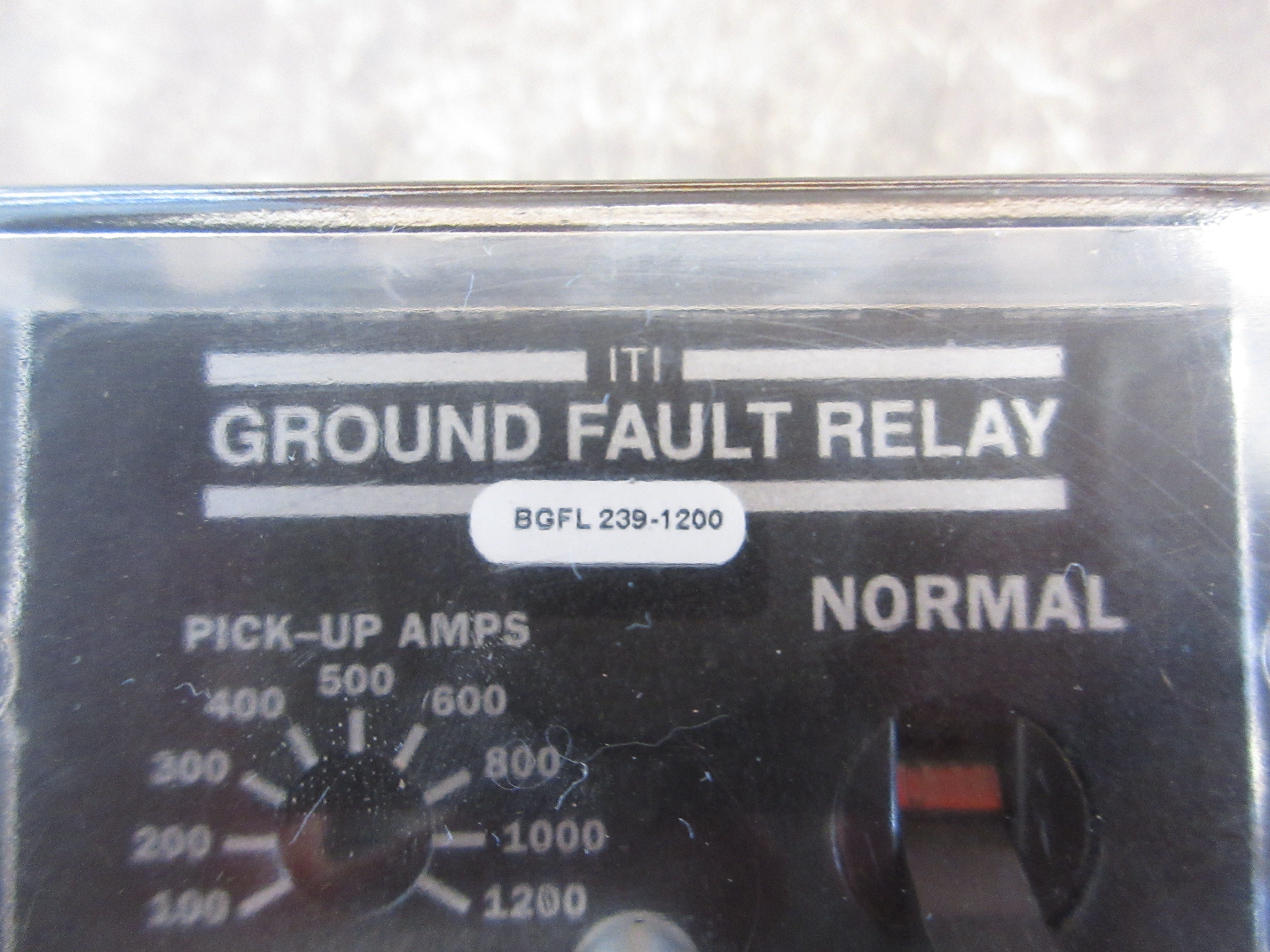 Instrument Transformers Ground Fault Relay BGFL 239-1200 *Broken Insulator* Used