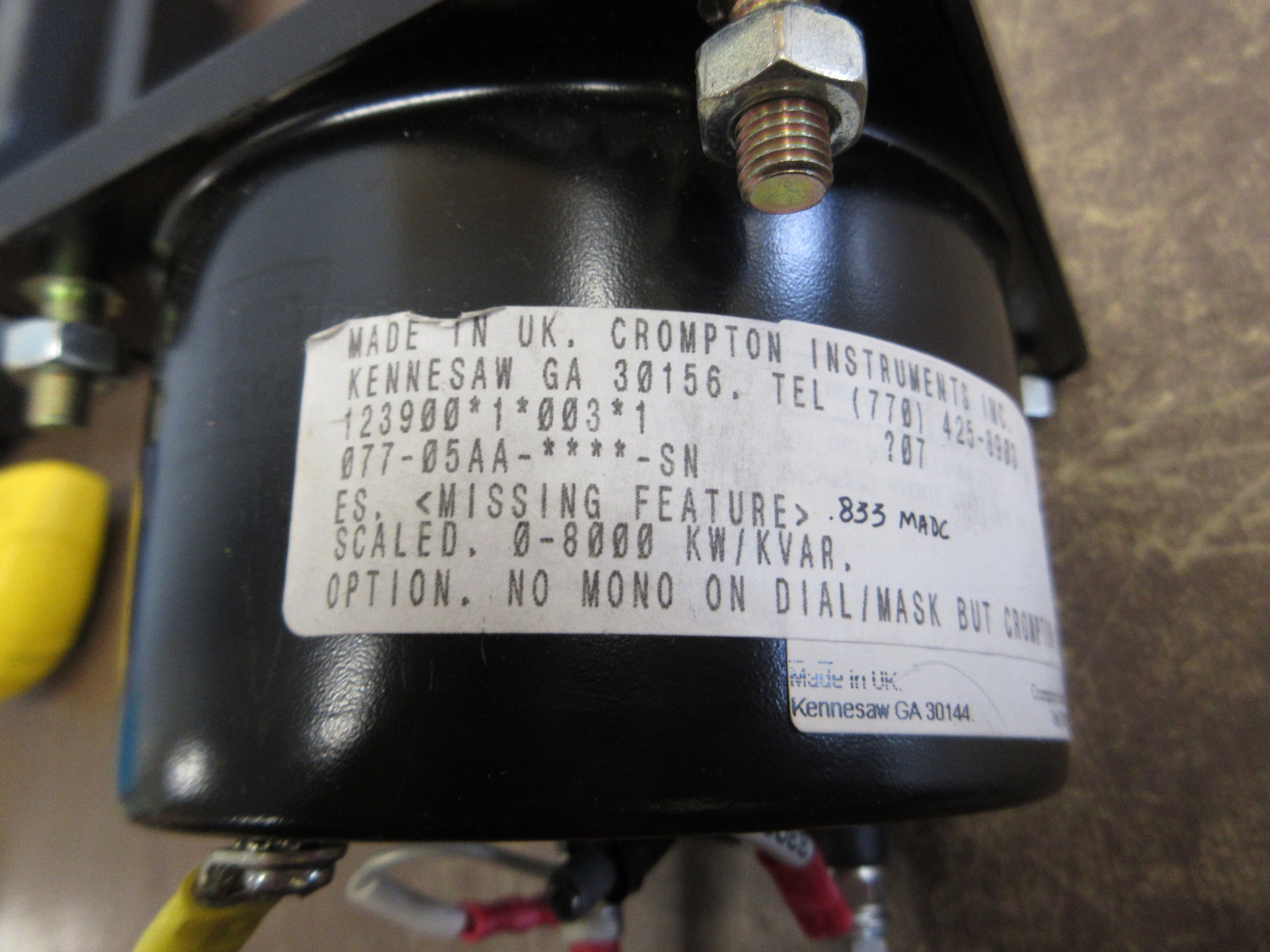 Crompton AC KW/KVAR Meter 077-05AA-****-SN Range: 0-8000 KW/KVAR Used