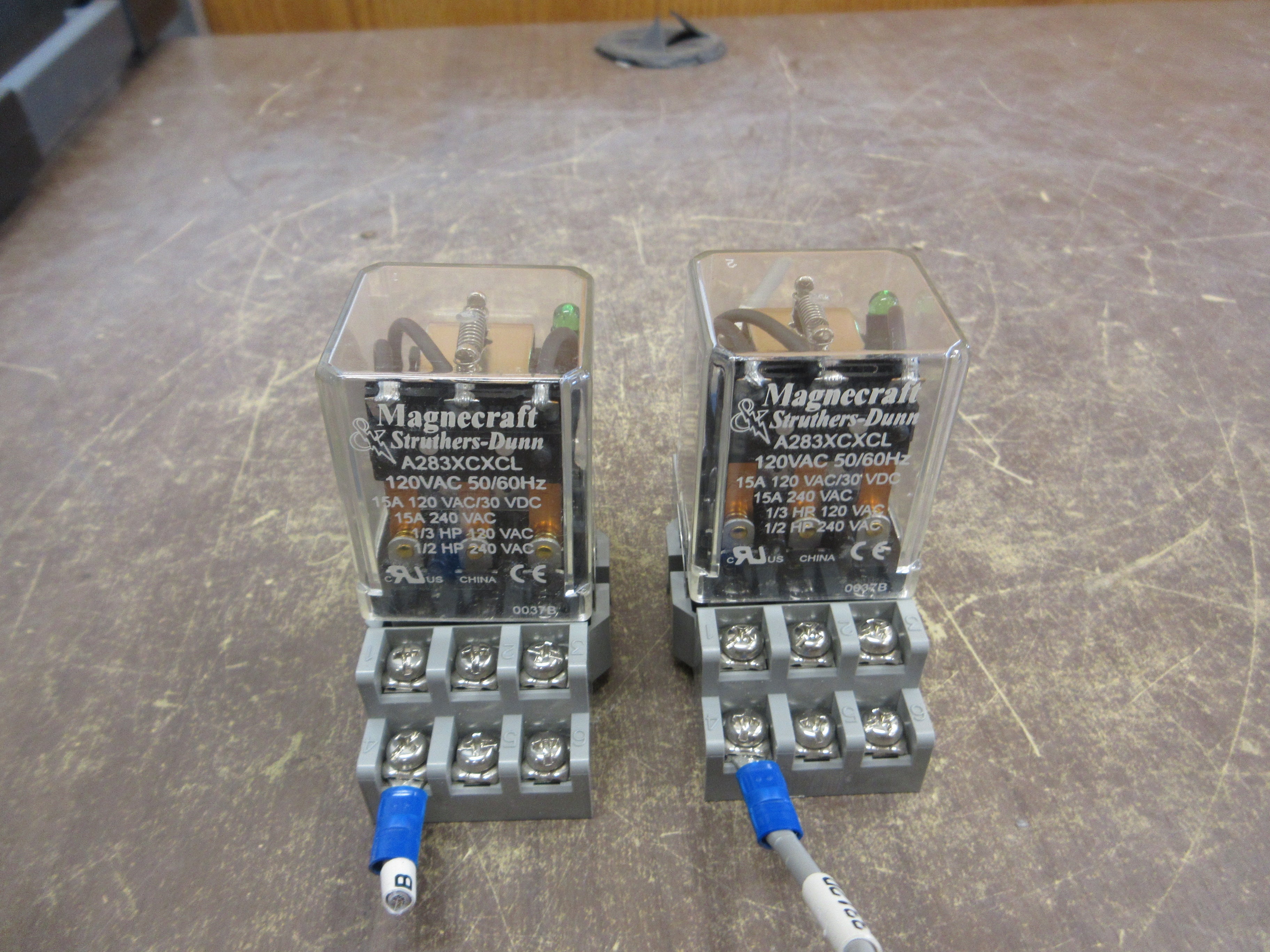 Magnecraft Struthers-Dunn Relay A283XCXCL 120V Coil w/Base *Lot of 2* Used