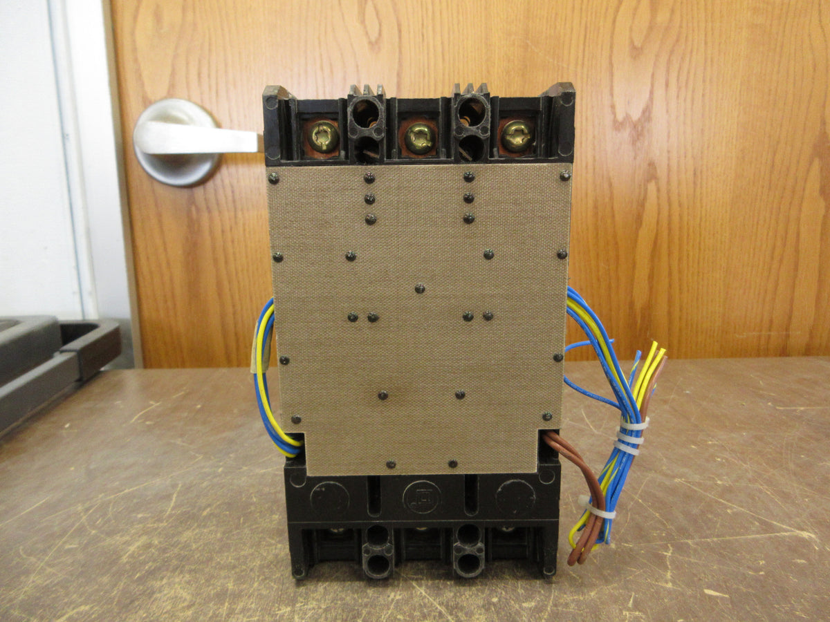 Square D DC Circuit Breaker KHL3622522DC1625 225A 500VDC Used