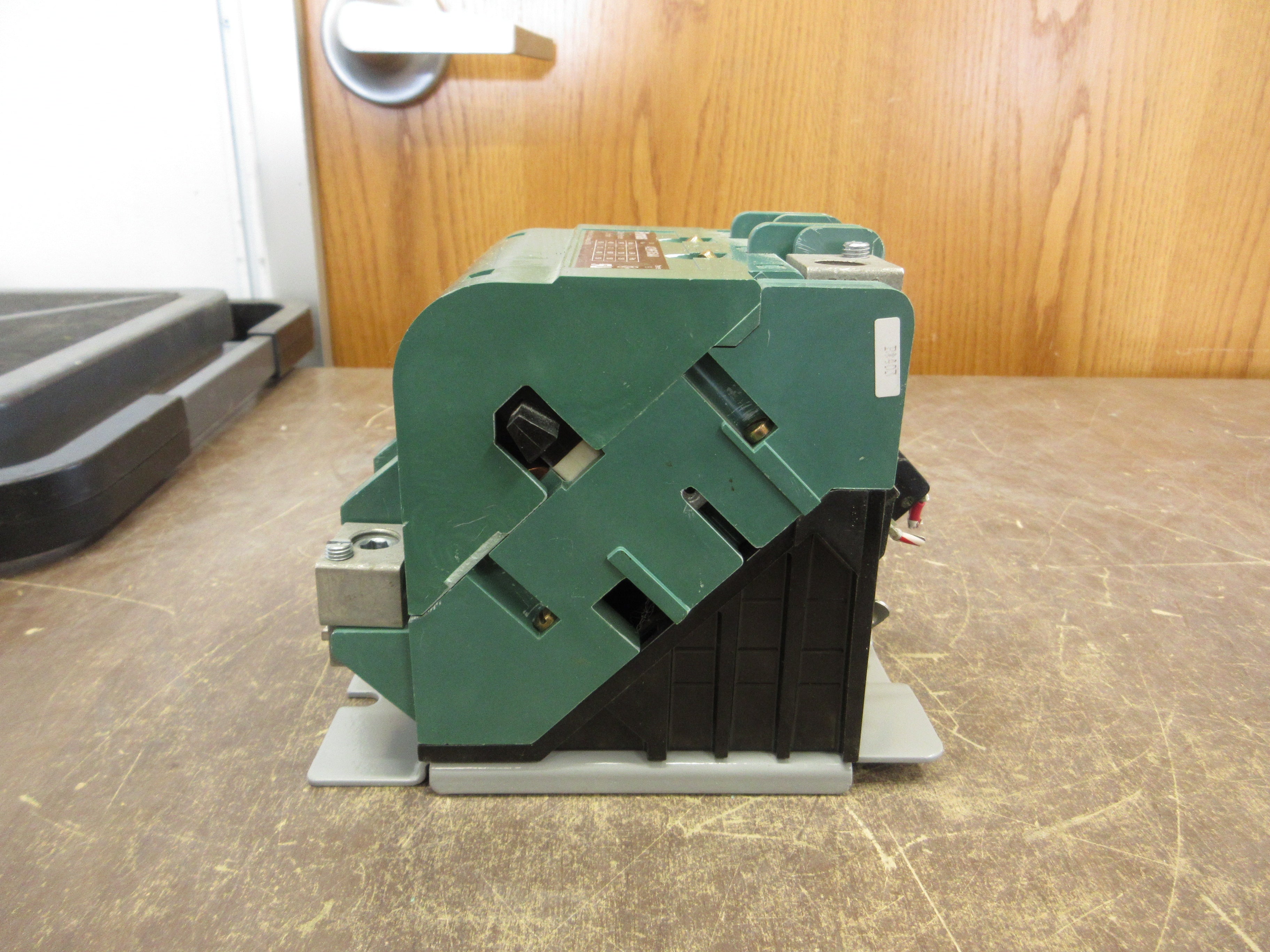 Furnas Controller 42HF35AA 120A 600V 110-120/220-240V Coil Used