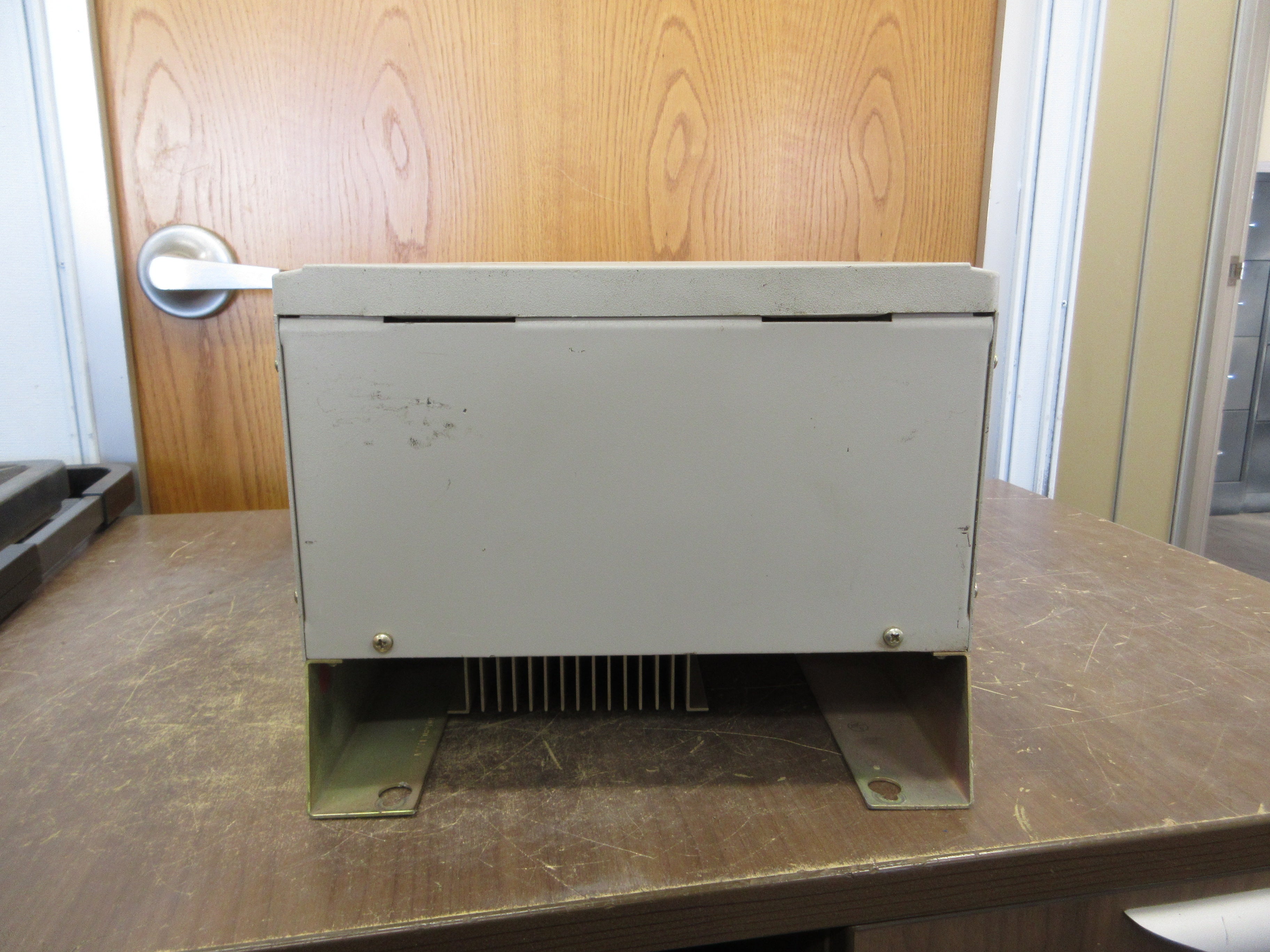 Allen-Bradley 1336VT AC Drive 1336VT-B025-E0P-FA2-L3 Ser. A 25HP Used