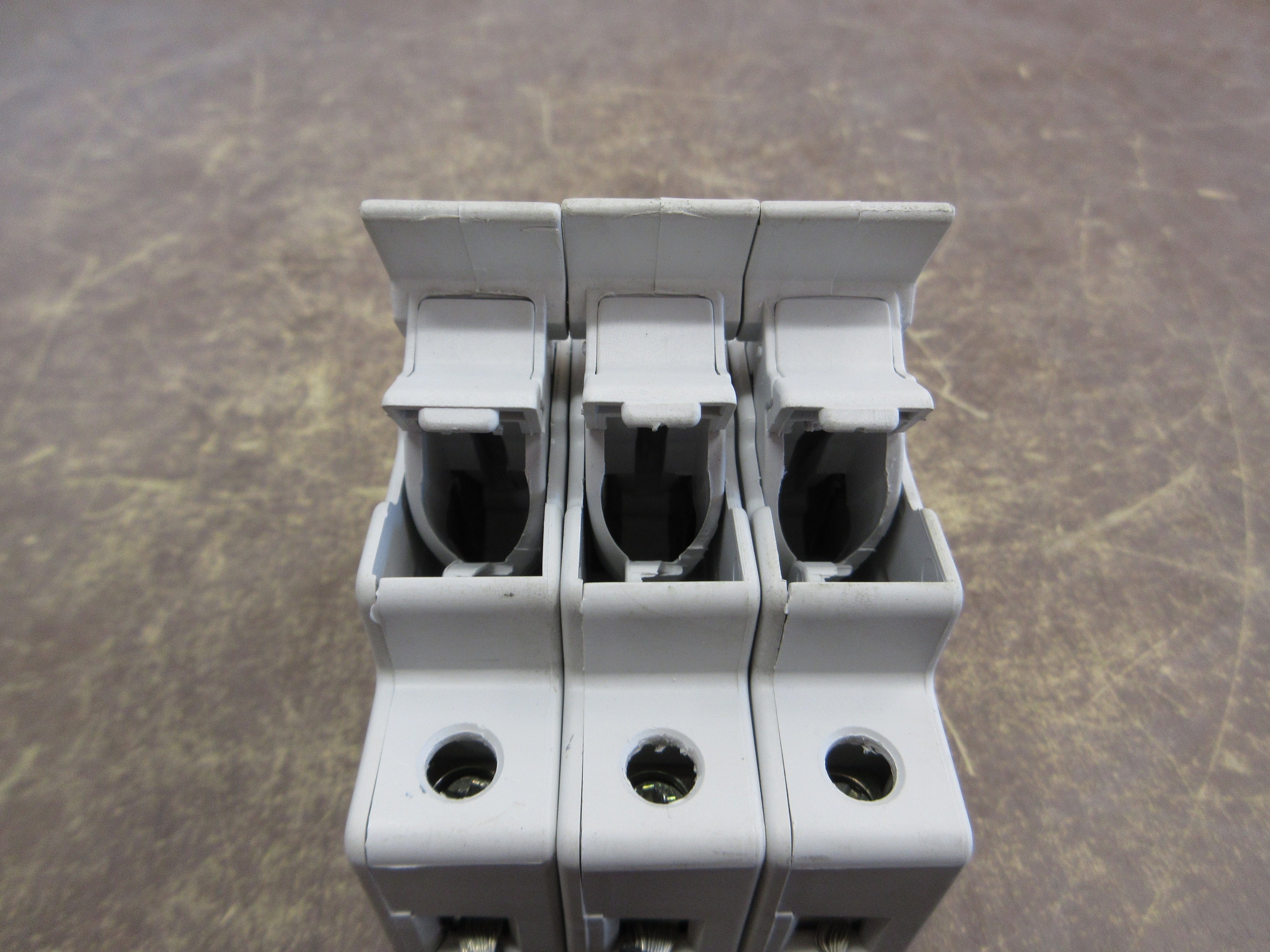 Ferraz Shawmut UltraSafe Fuseholder USCC3 30A 600V 3P Used