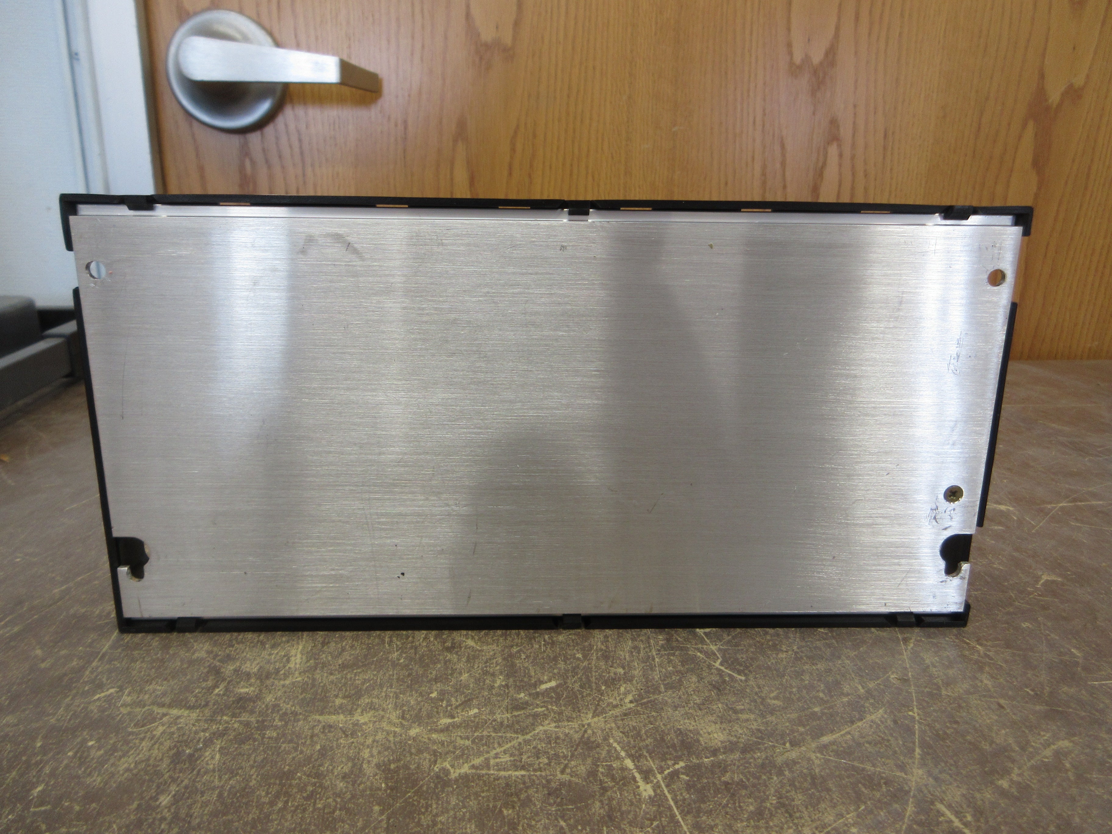 GE Fanuc 5-Slot Expansion IC693CHS398H EMI Enhanced Used