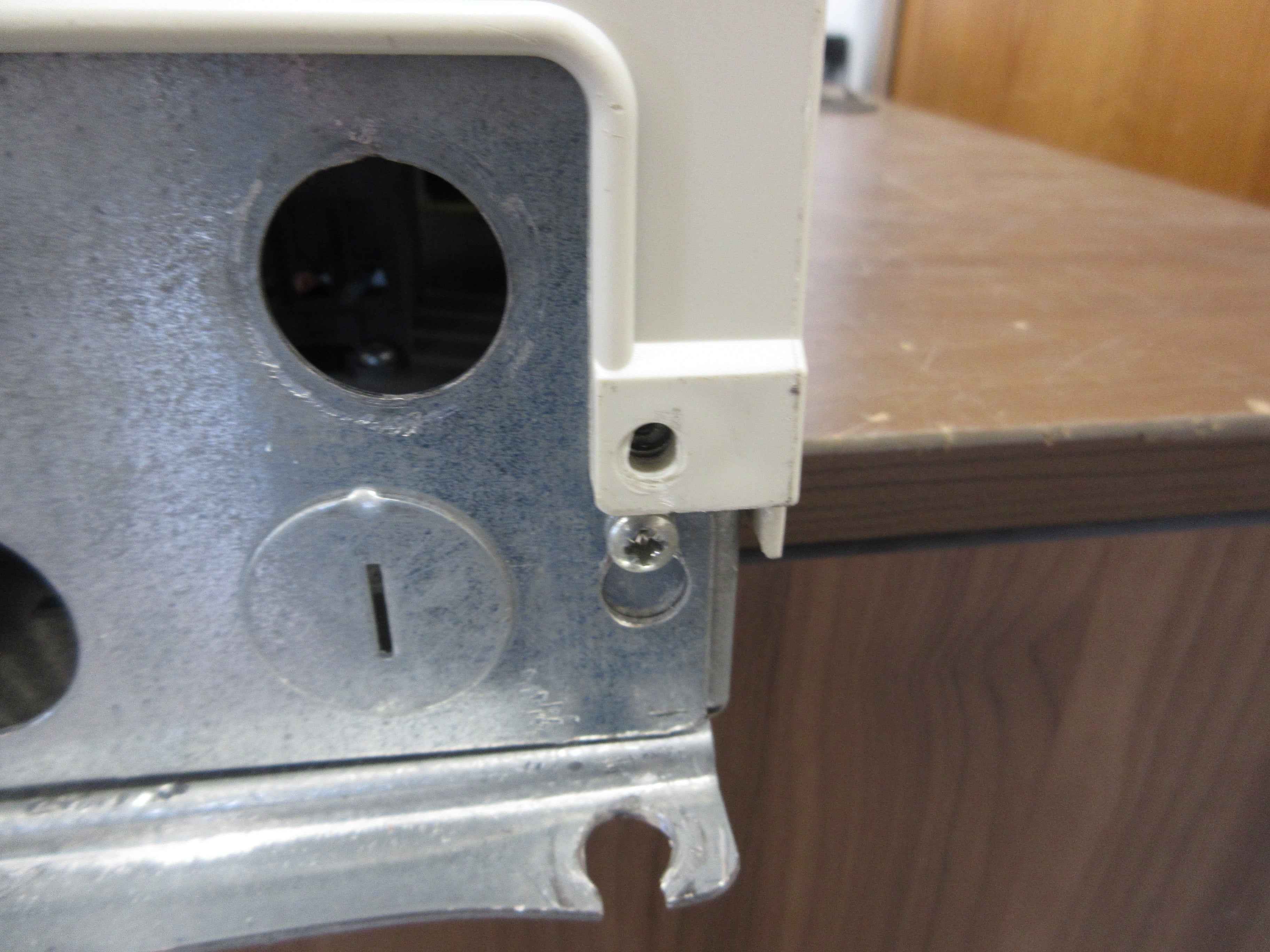 ABB ACH550 AC Drive w/ Bypass ACH550-VDR-04A6-2+F267+K452 1HP 3Ph w/ Keypad Used