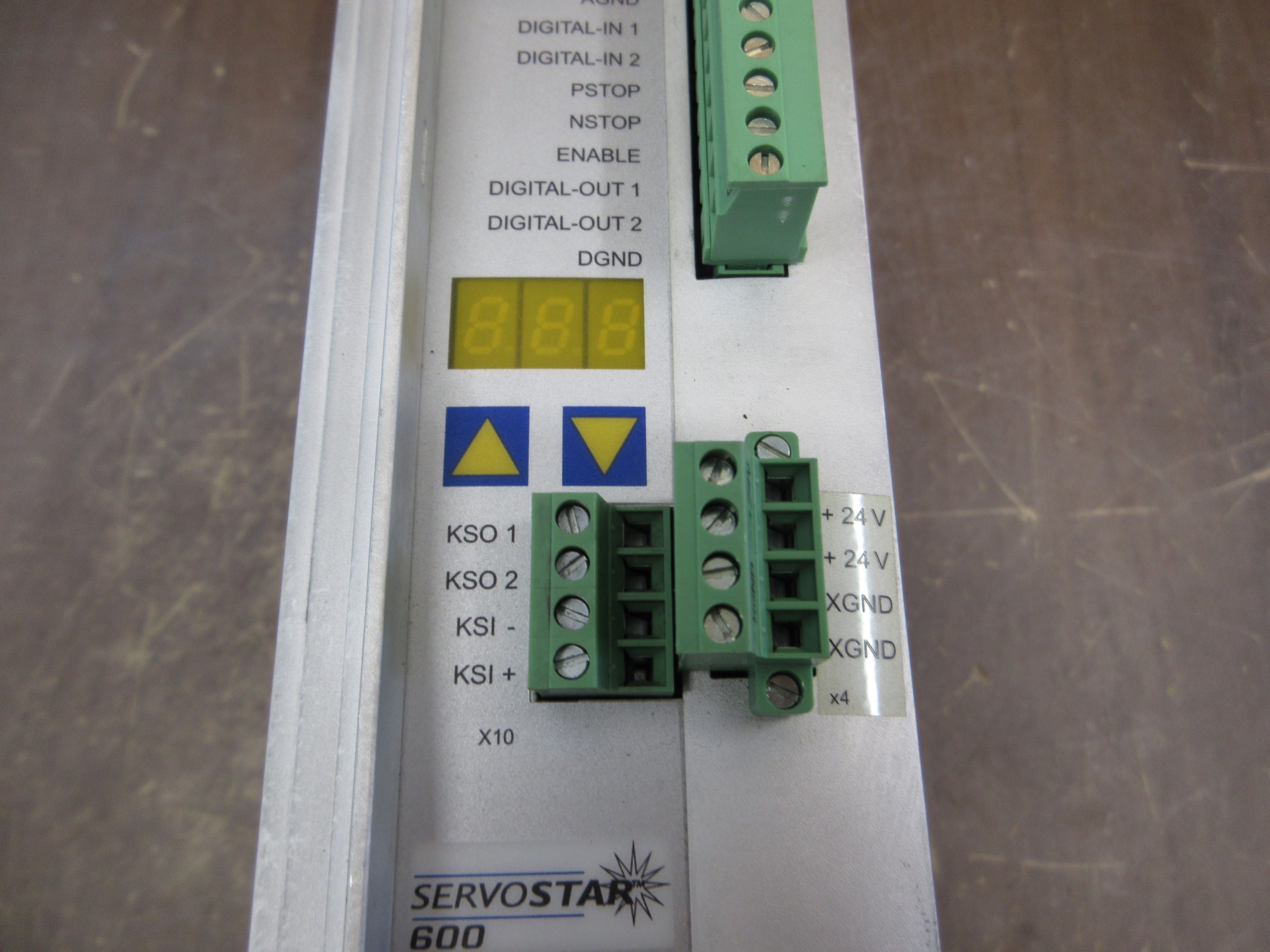 Danaher Motion Servostar 610-AS Servo Drive S61001-550 H/W Rev. 05.10 7kVA Used