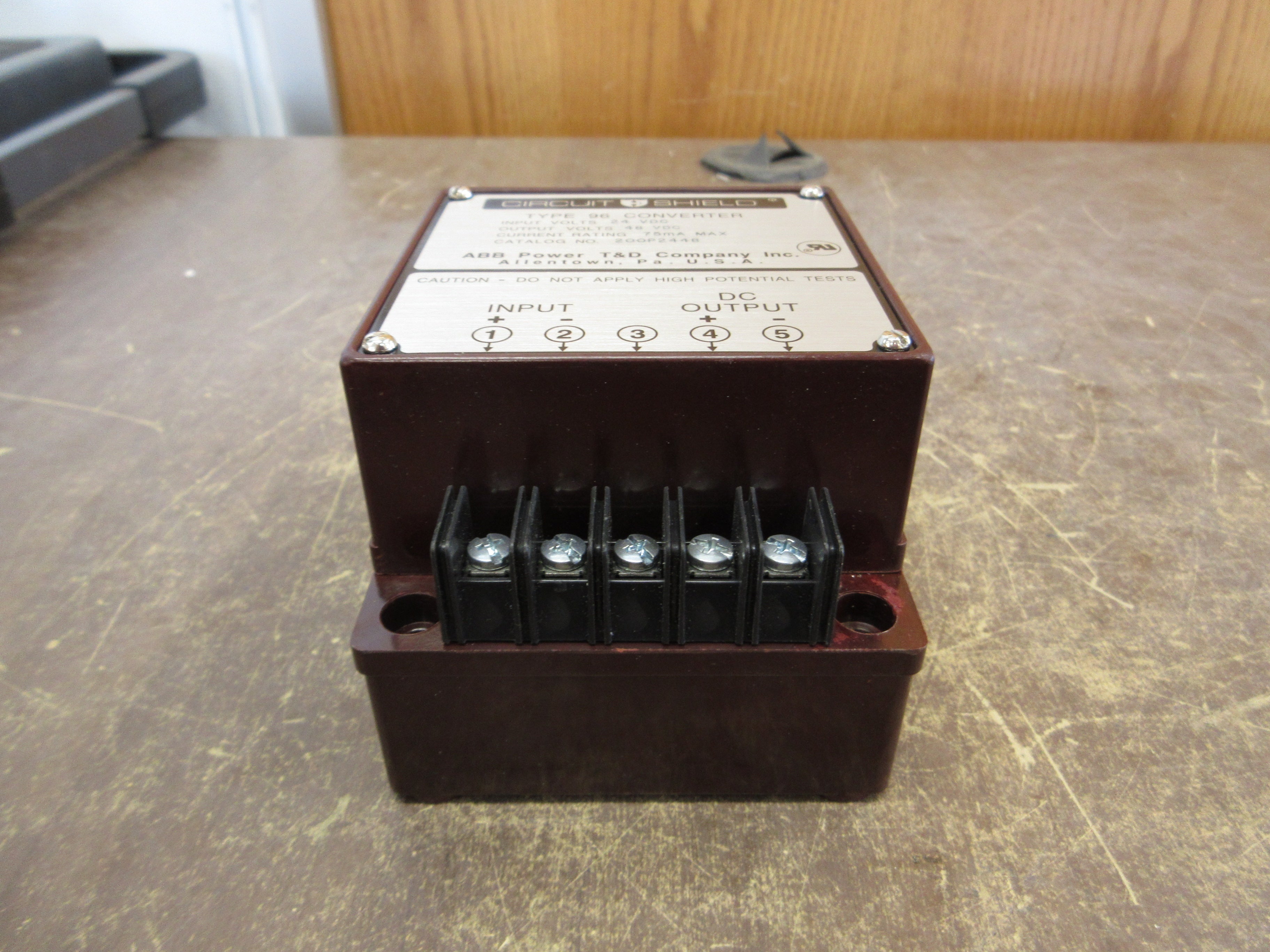 ABB Circuit Shield Type 96 Converter 200P2448 Input: 24VDC Output: 48VDC 75mA