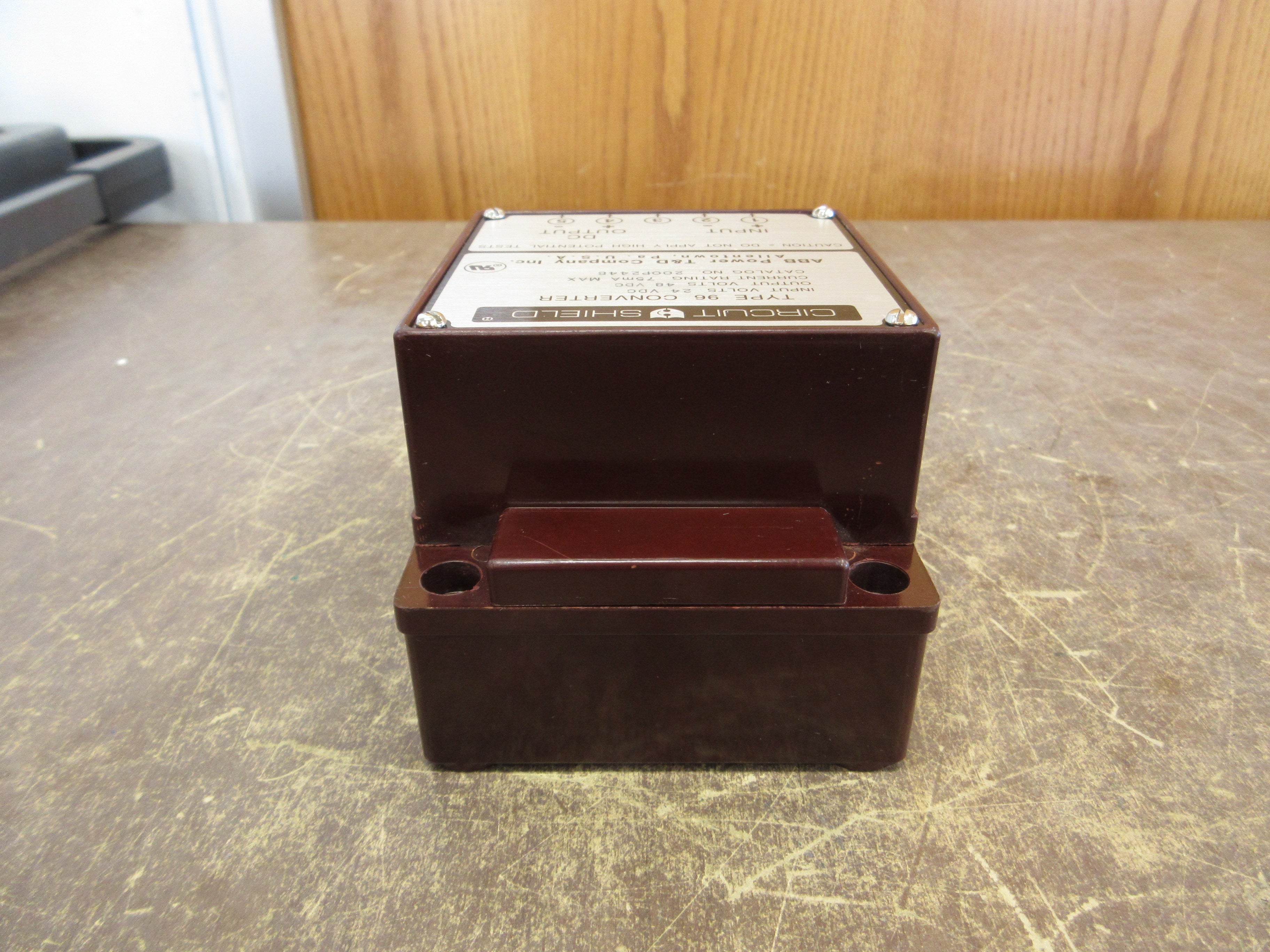 ABB Circuit Shield Type 96 Converter 200P2448 Input: 24VDC Output: 48VDC 75mA