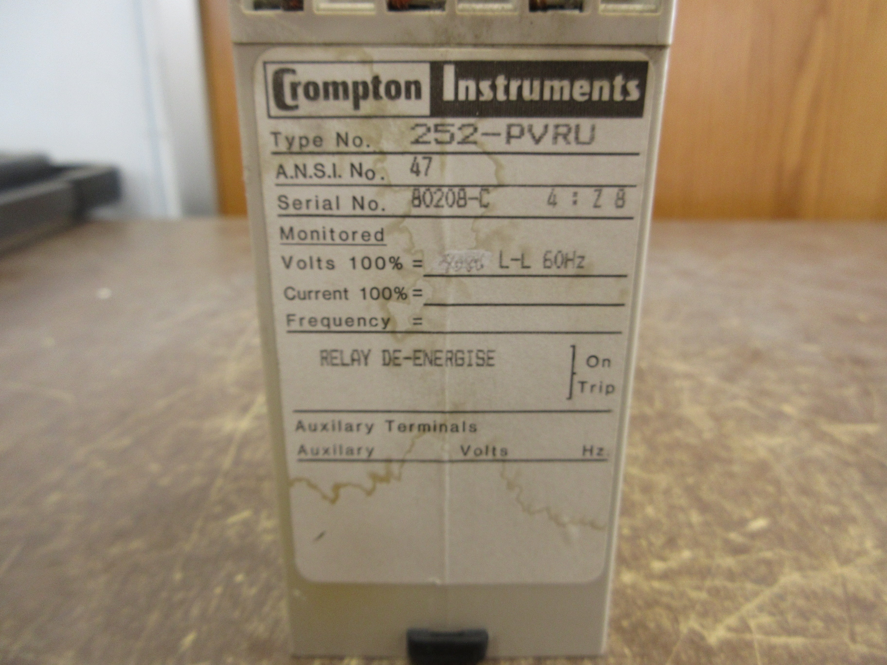 Crompton Protector Relay 252-PVRU Used