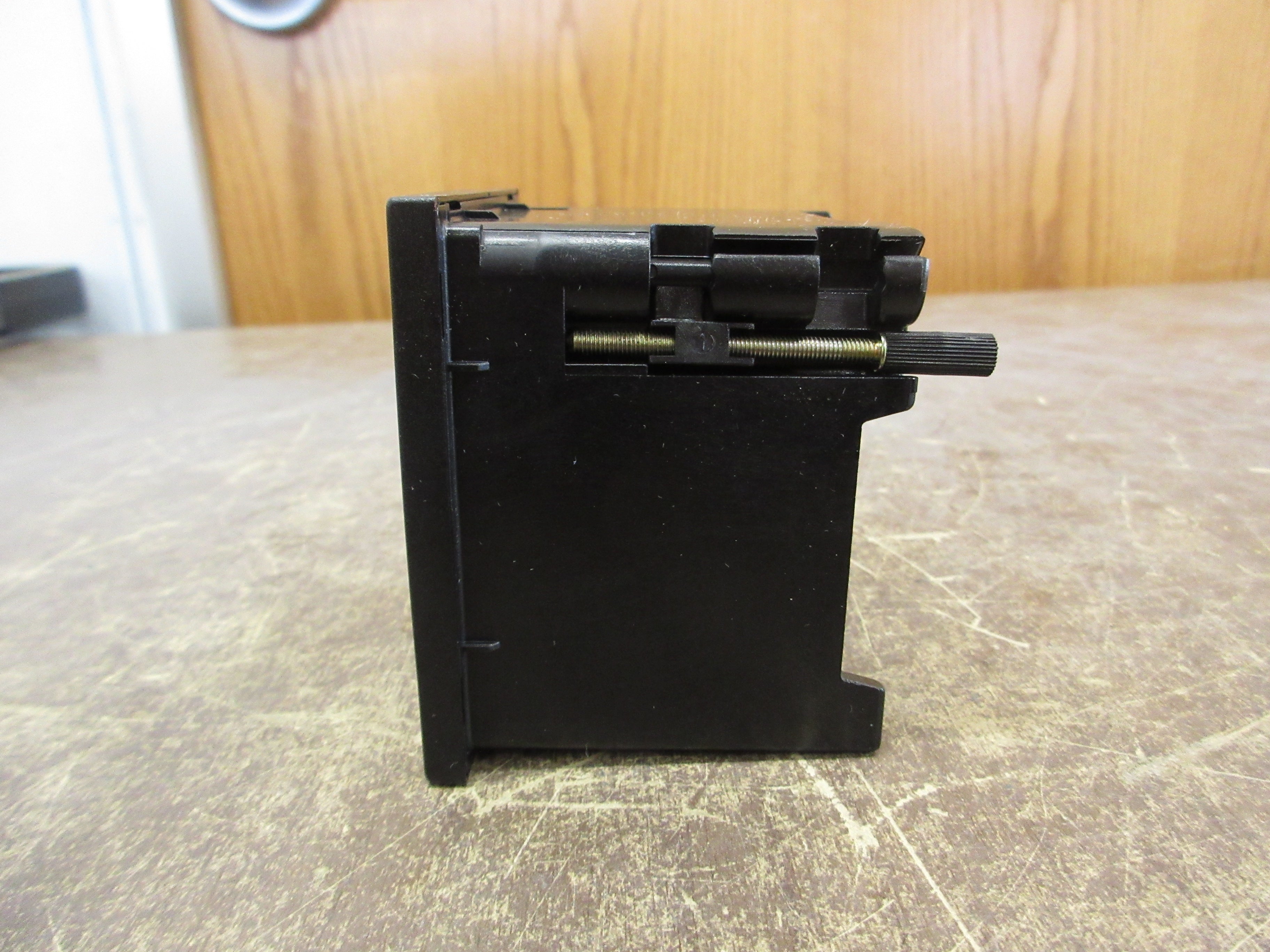 ABB/Metrawatt Ammeter GTS0106 Range: 0-15uA New Surplus