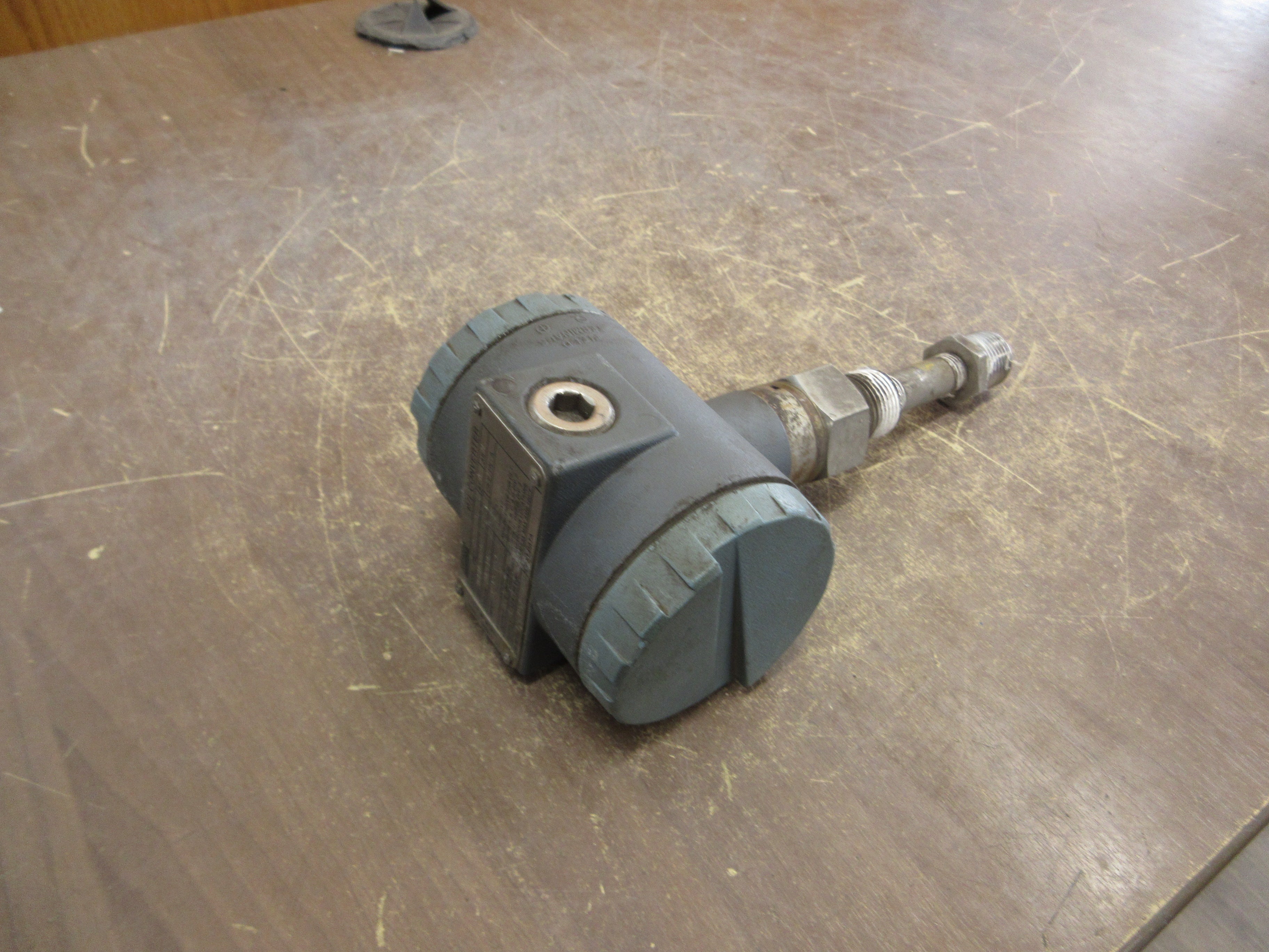 Foxboro P/I Converter 892-2 Input: 3-15PSI Output: 4-20mA Supply: 12.5-36VDC