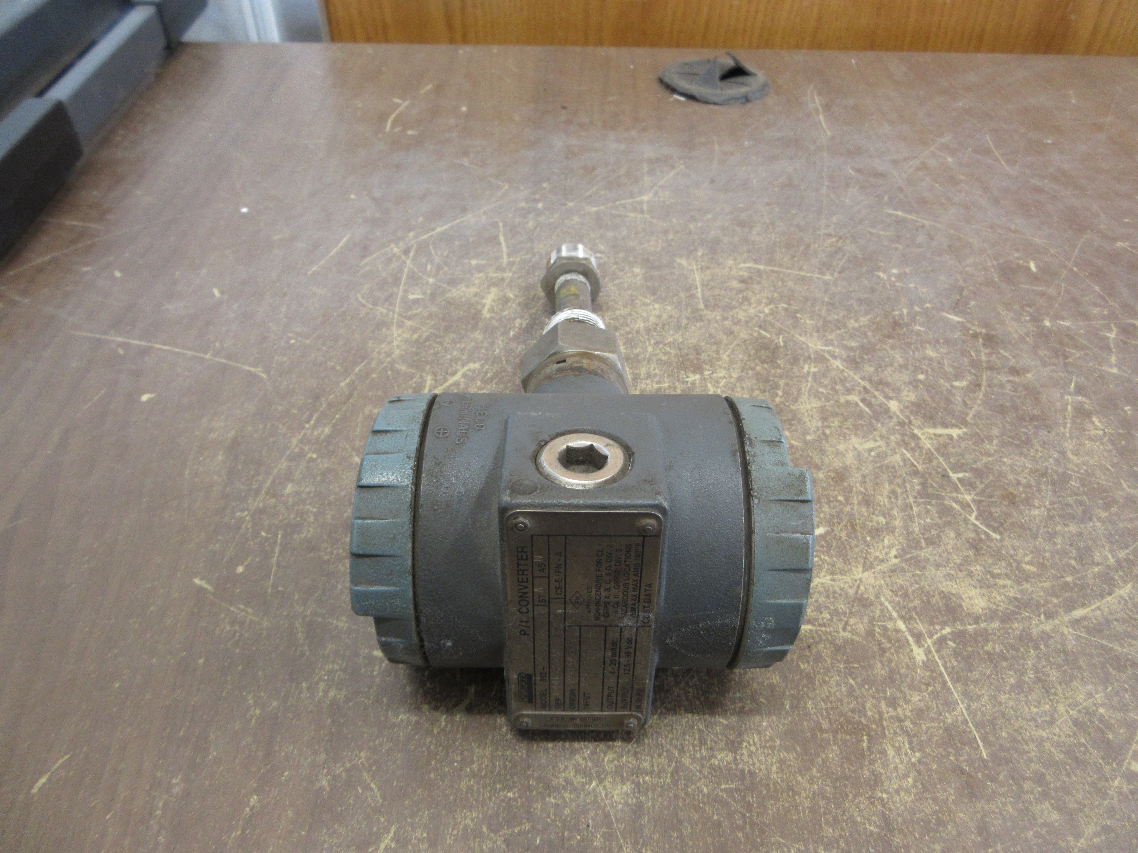 Foxboro P/I Converter 892-2 Input: 3-15PSI Output: 4-20mA Supply: 12.5-36VDC