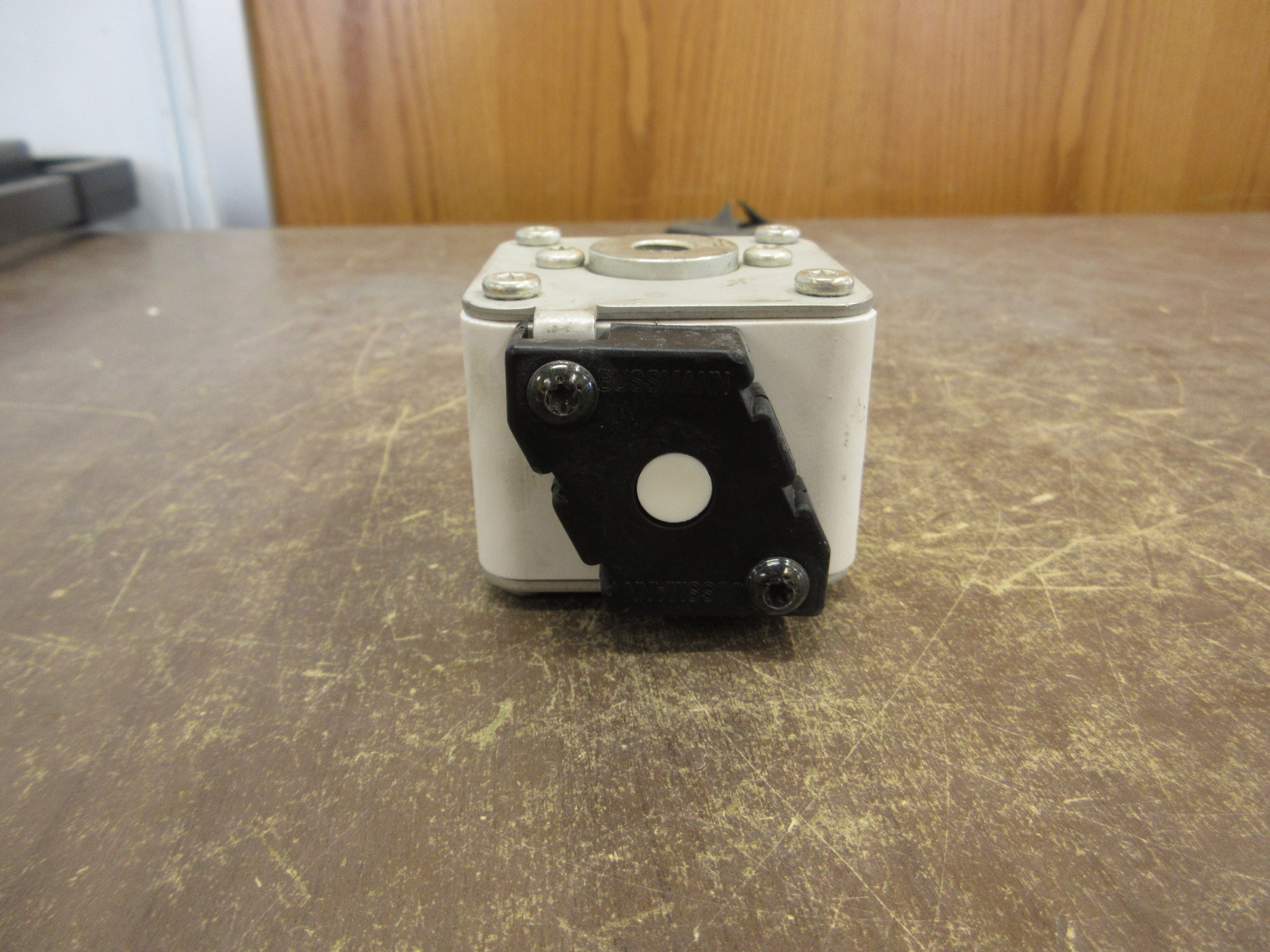 Cooper Bussmann Fuse 170M5463 700A 700V Used