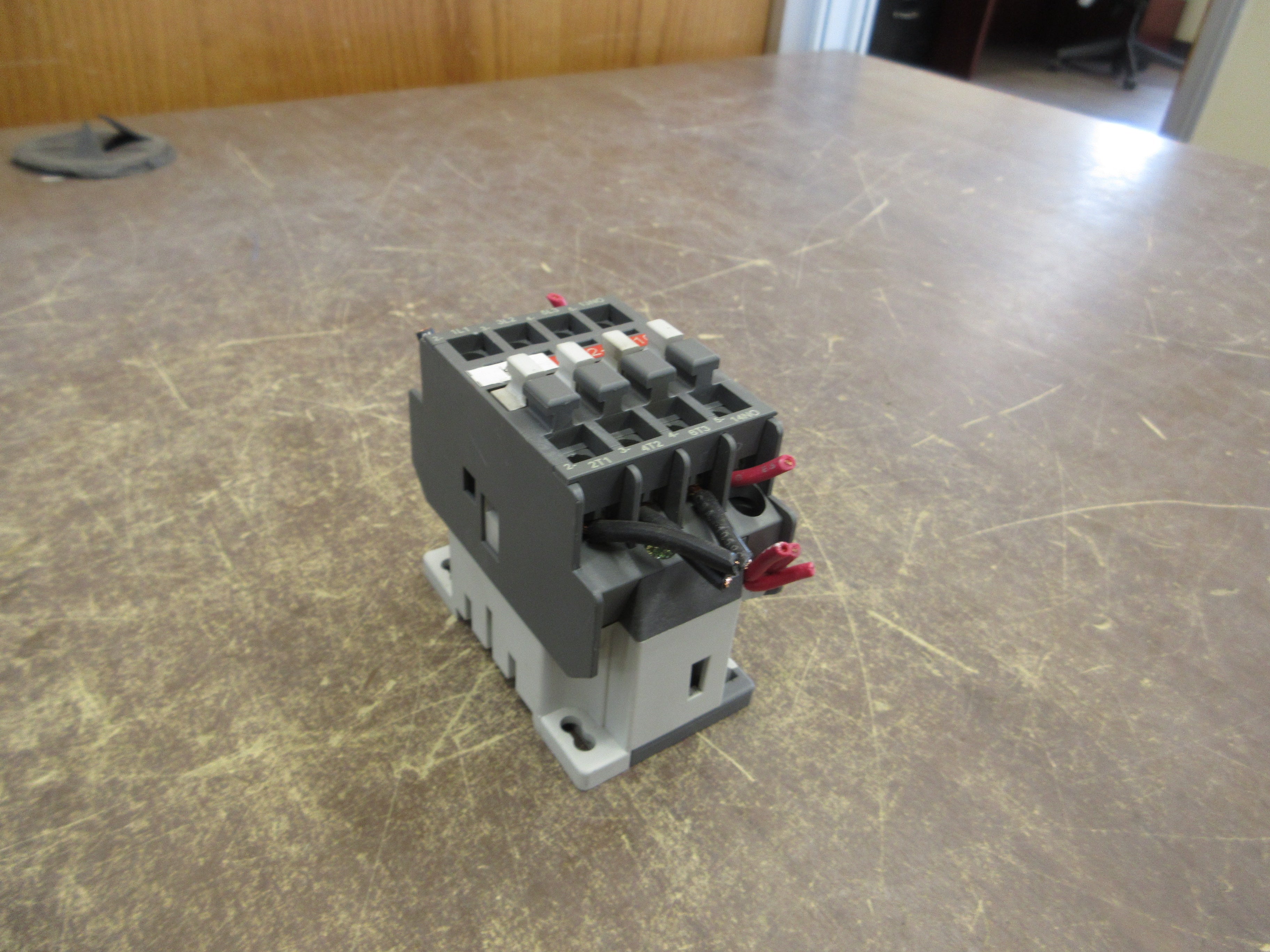 ABB Contactor A12-30-10 24V Coil Used