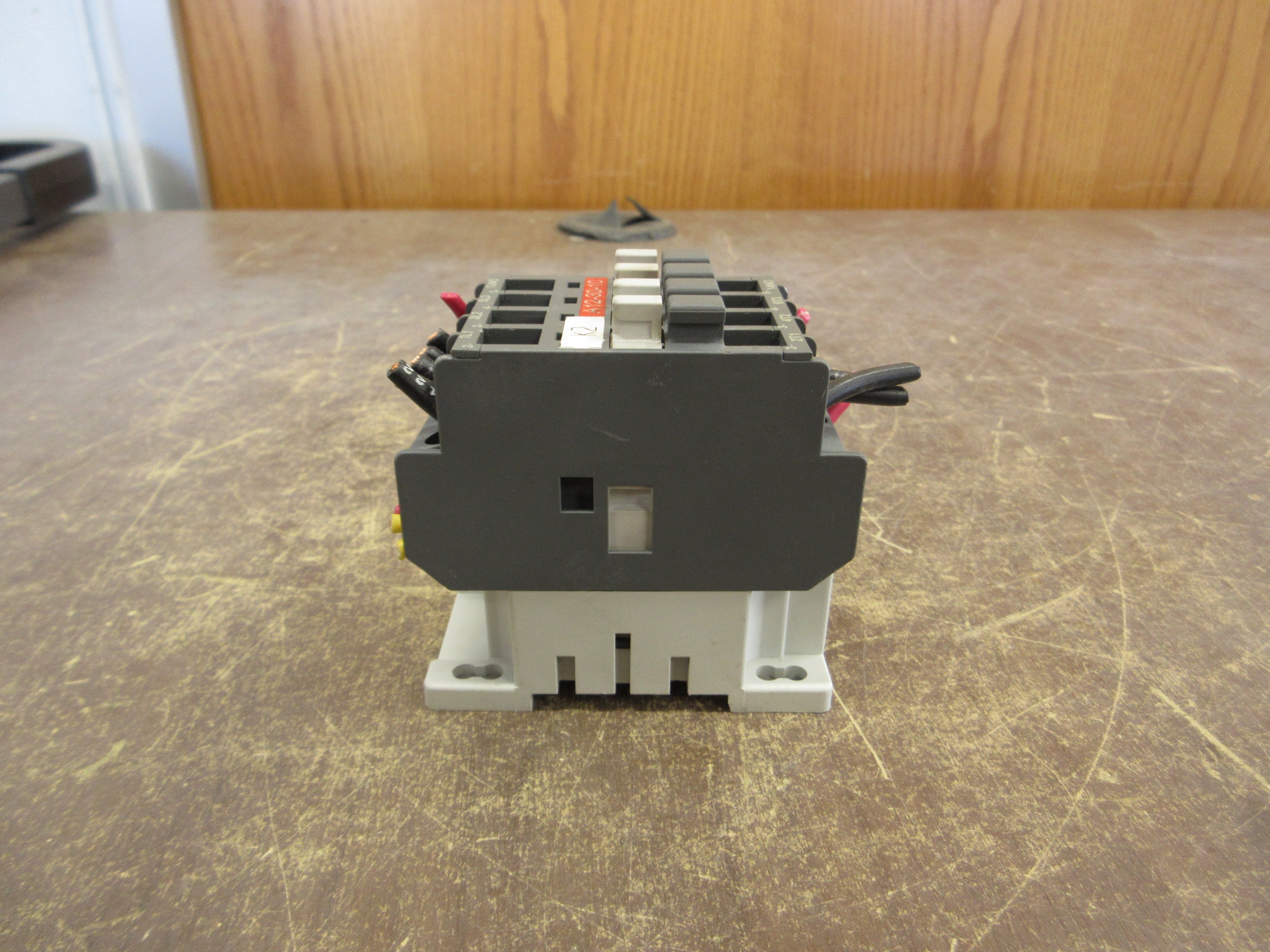 ABB Contactor A12-30-10 24V Coil Used