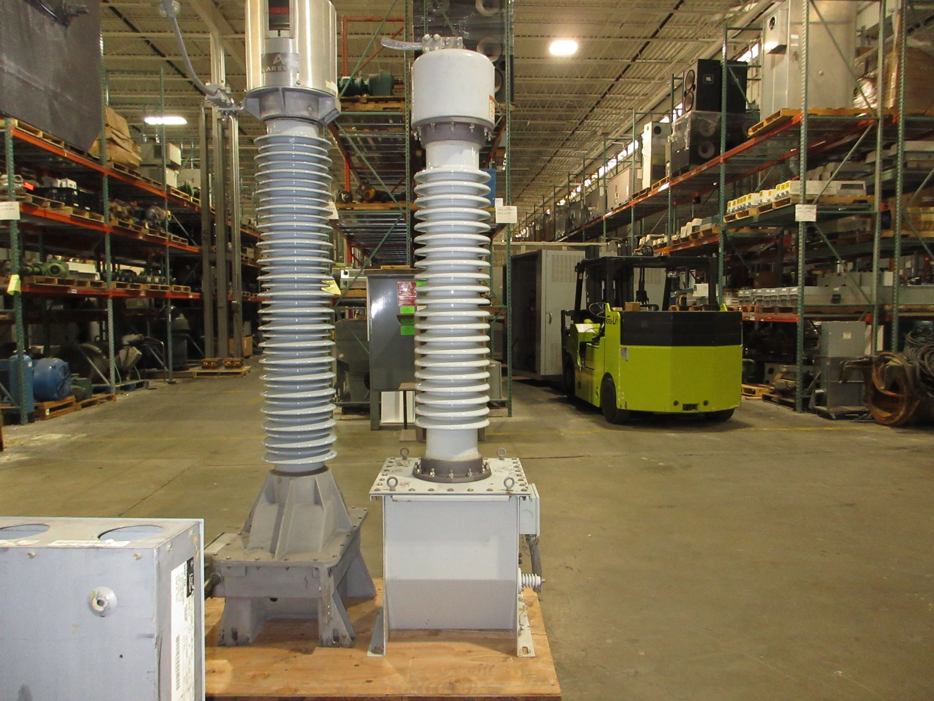 Trench Limited Hermetically Sealed Voltage Transformer UT5650138