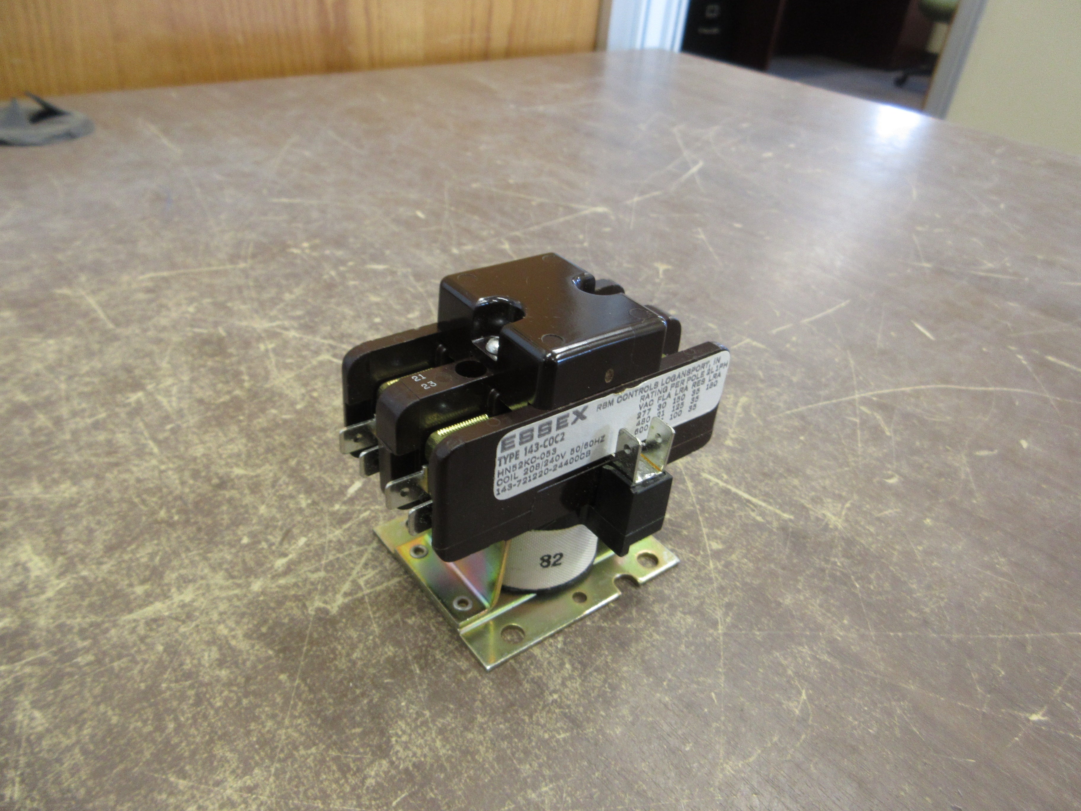 Carrier Contactor HN 52KC 053 230V Coil 30A 2P New Surplus