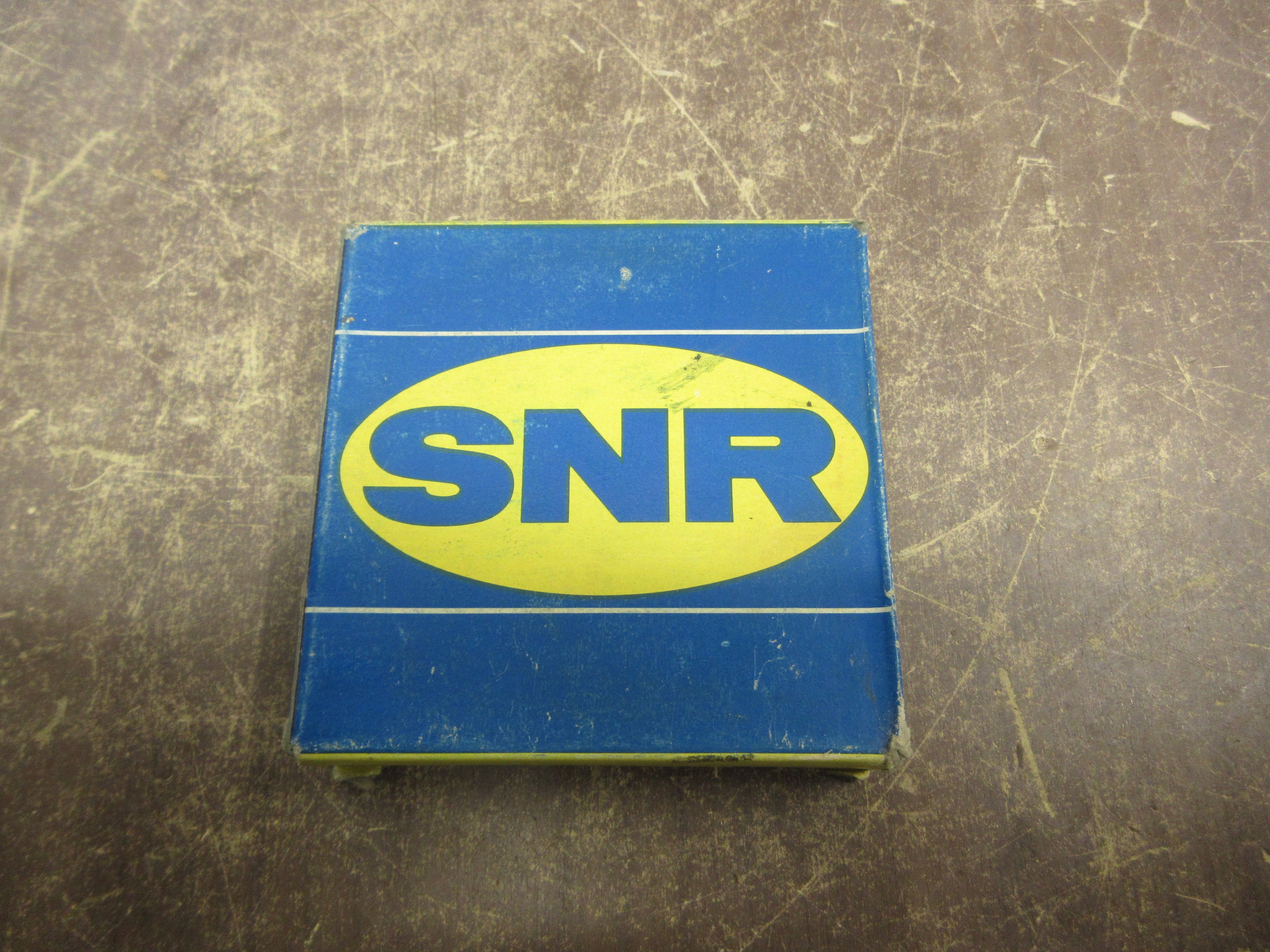 SNR Ball Bearing 6211.EE.J30 New Surplus
