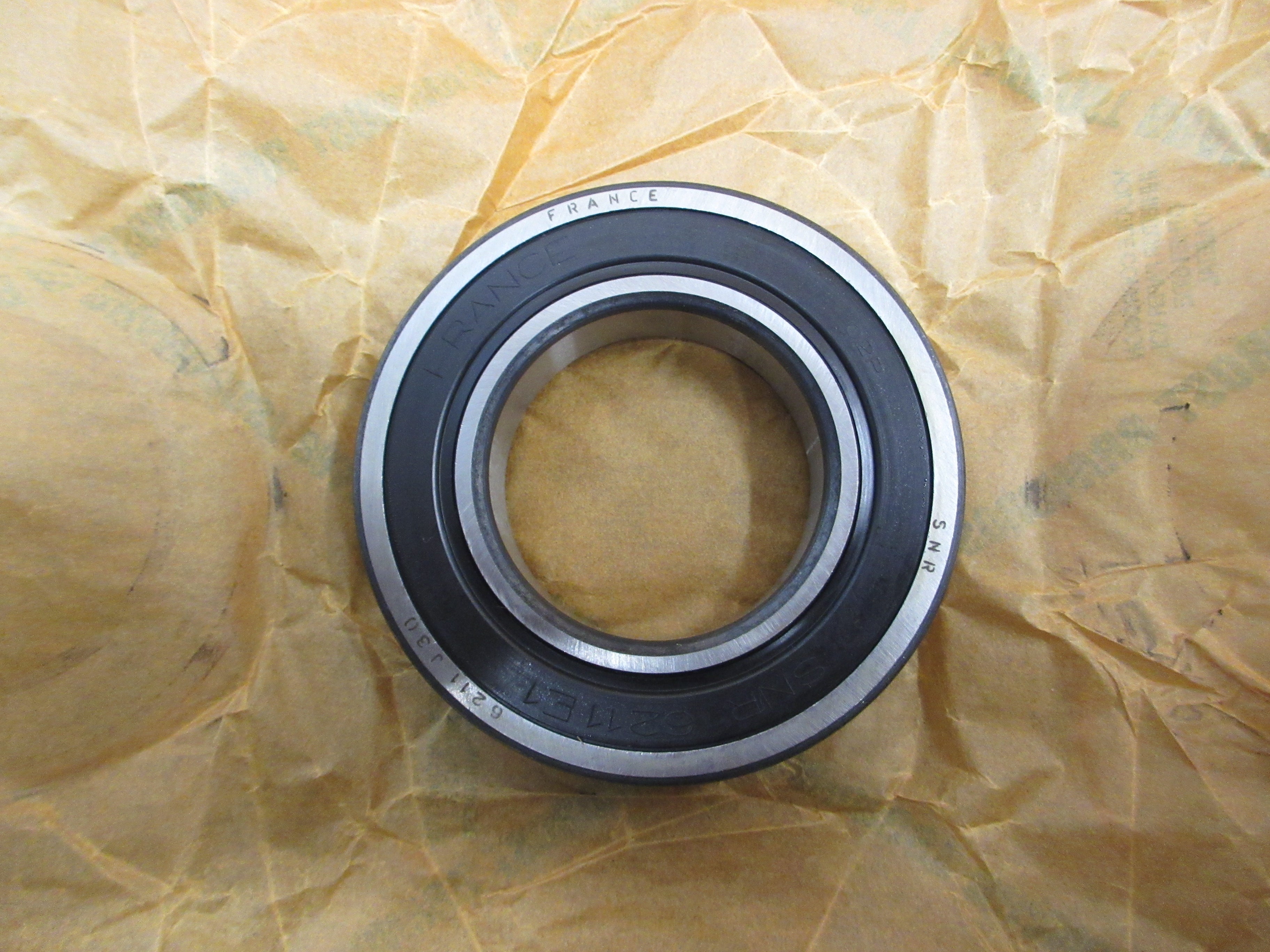 SNR Ball Bearing 6211.EE.J30 New Surplus
