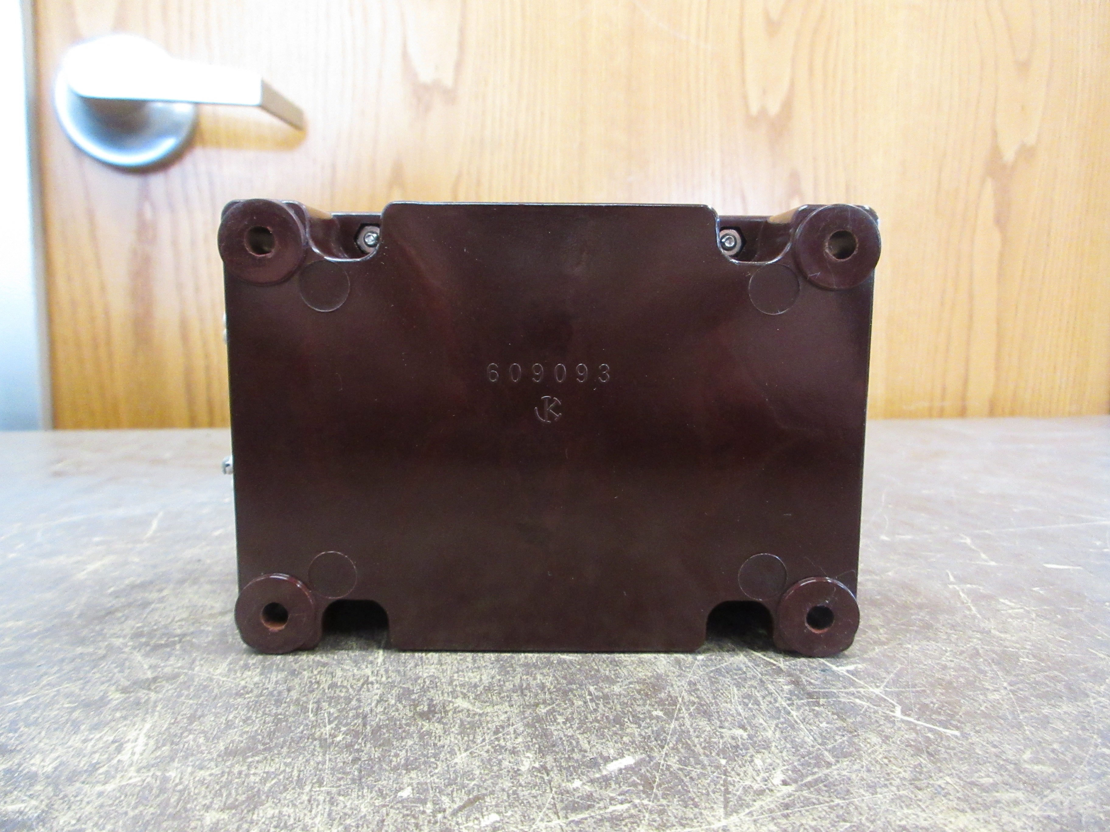 ABB Circuit Shield Type 96 Converter 200P2448 Input: 24VDC Output: 48VDC 75mA