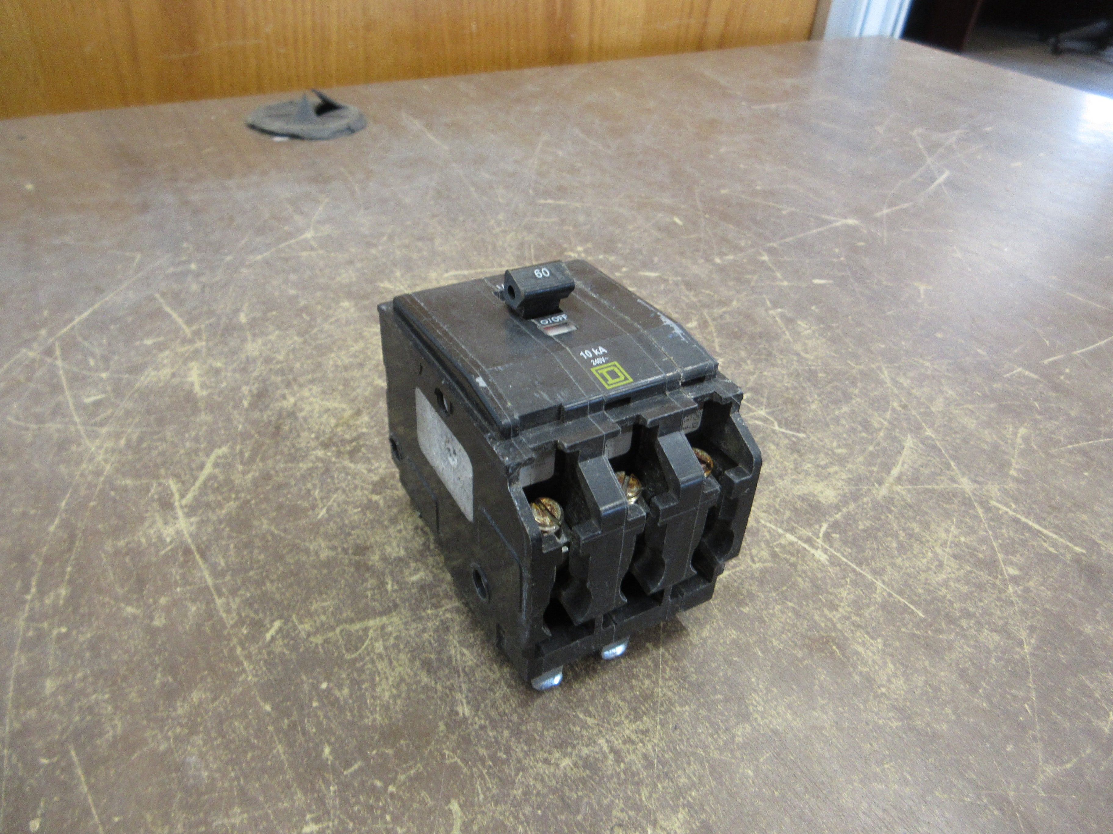 Square D Clip-On Circuit Breaker QO360 60A 240V 3P Used
