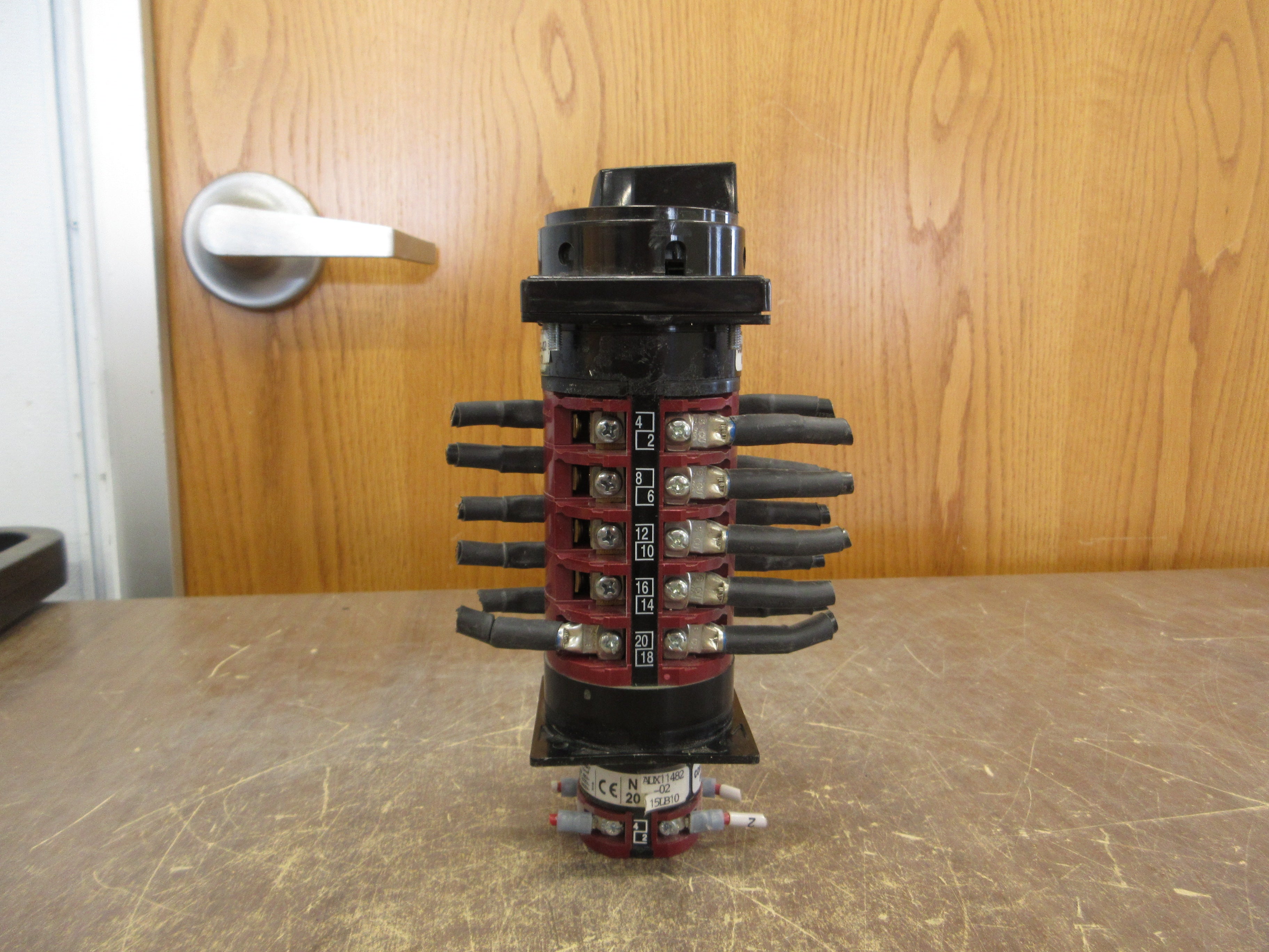 Control Switches UPS Bypass Rotary Switch US11482-02 50A 600V Used