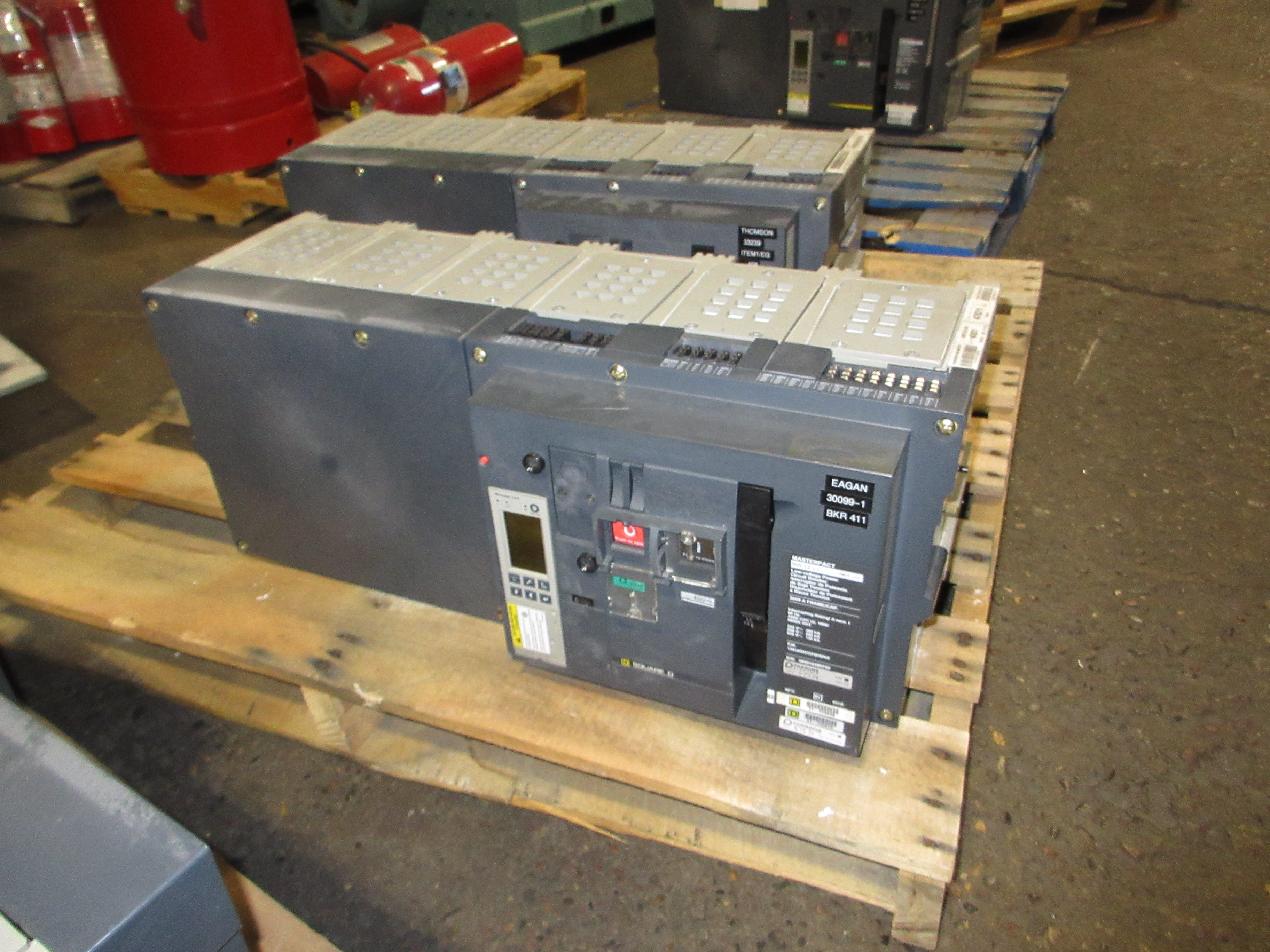 Square D Masterpact NW 32 L1 Circuit Breaker YA8JJR63A3GFBFWPCA 3200A Used