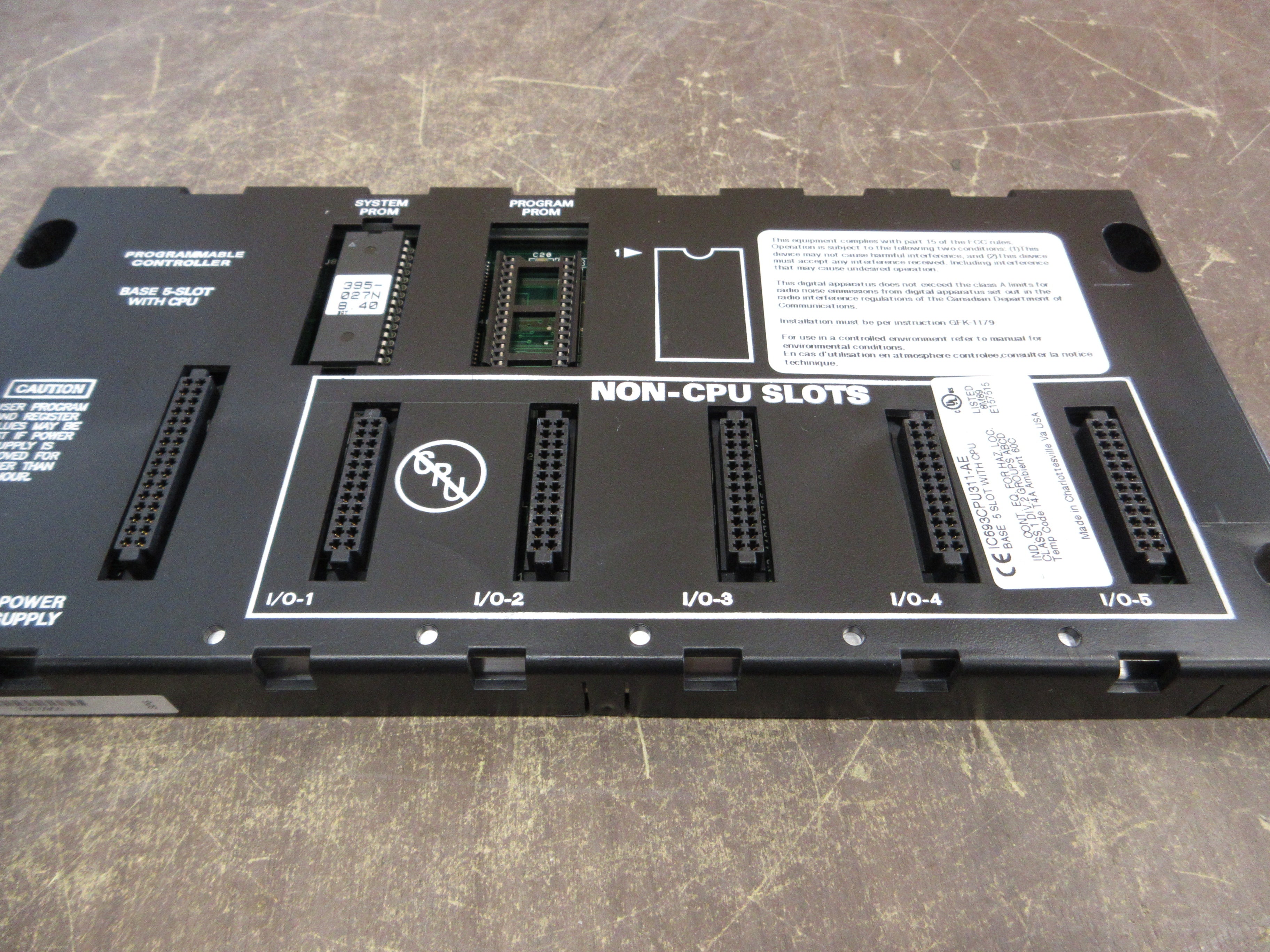 GE Fanuc 5-Slot Base w/ CPU IC693CPU311-AE Used