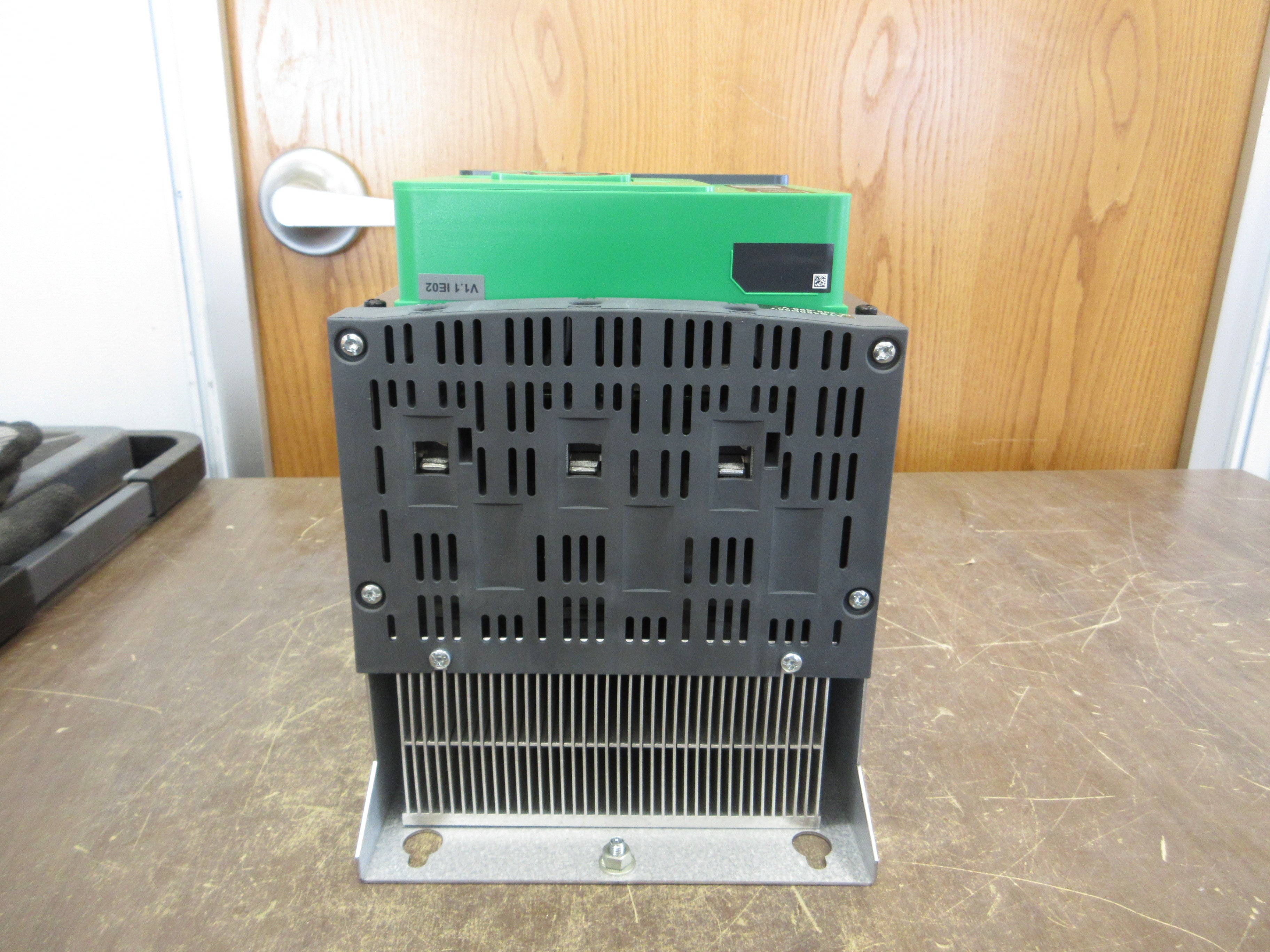 Schneider Electric Altivar Soft Start ATS480D88Y 208-690V 50/60Hz New Surplus