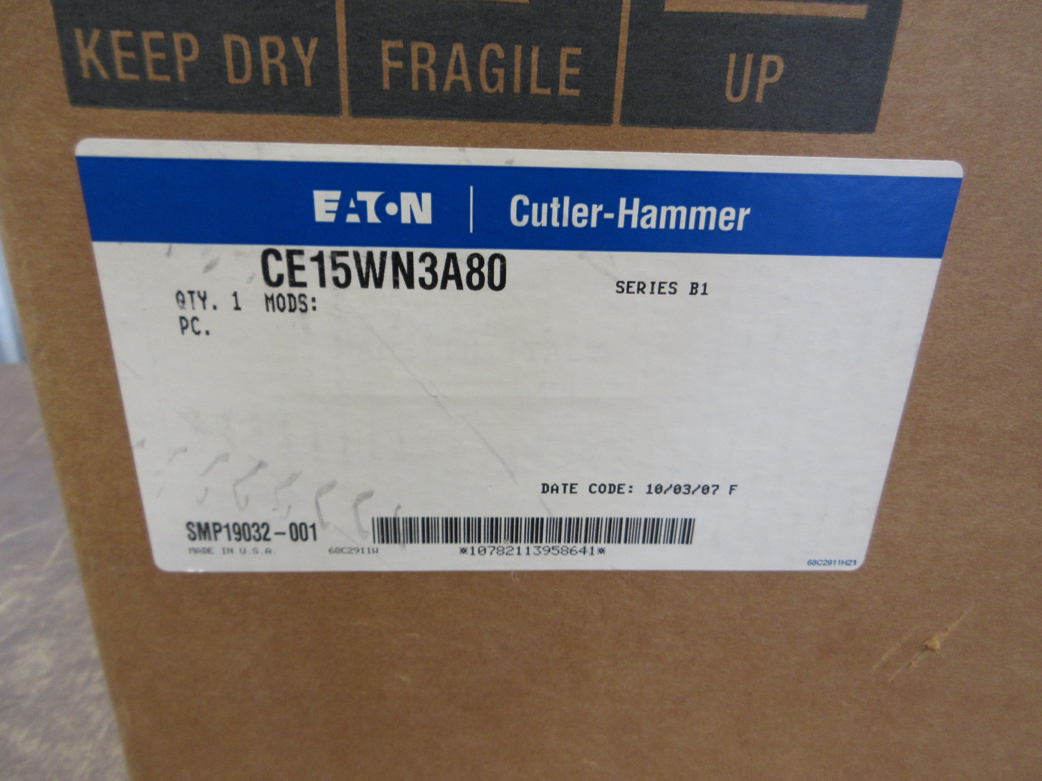 Eaton Contactor CE15WN3A80 Ser. B1 700A New Surplus