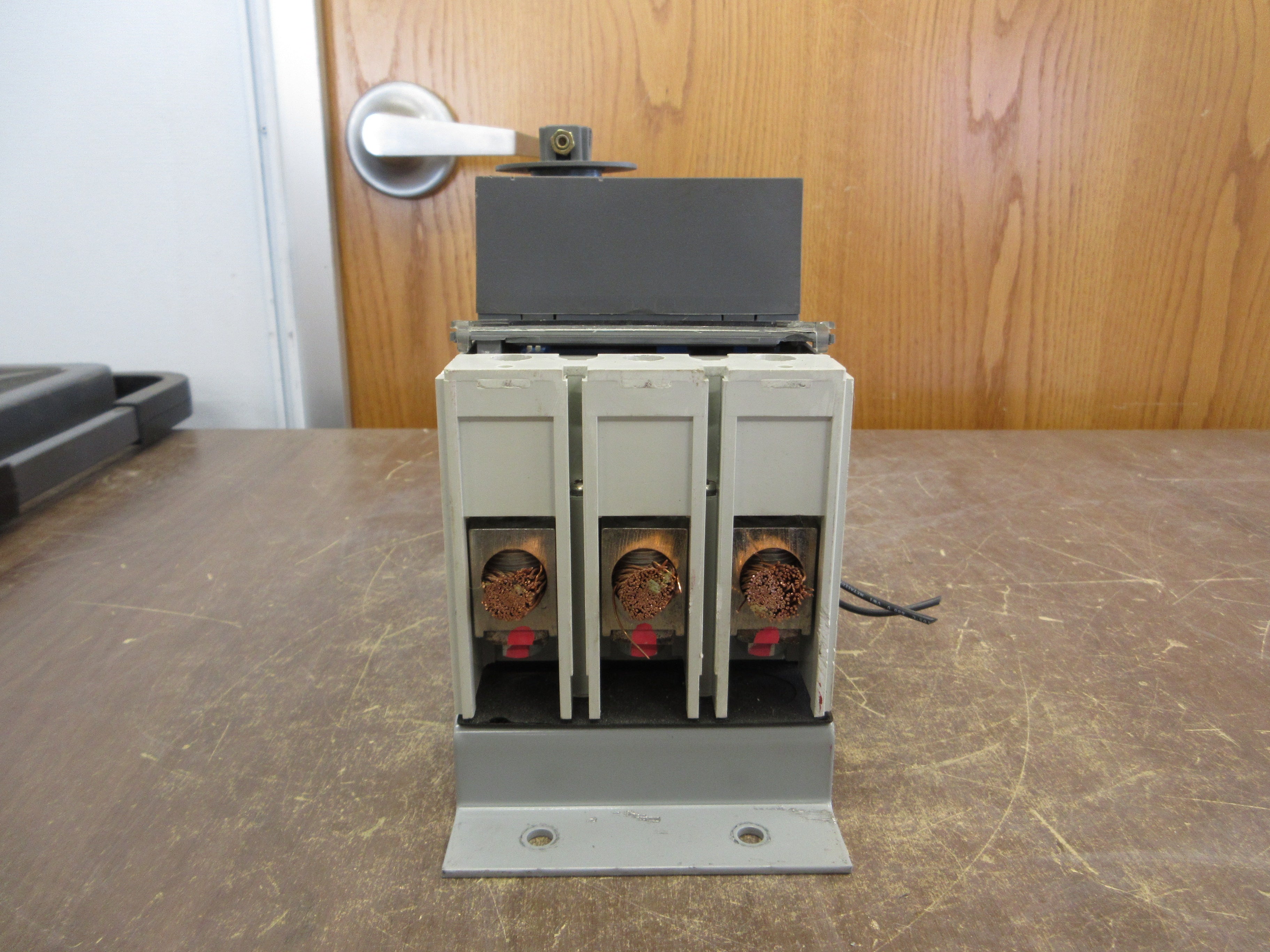 ABB Breaker Disconnect Switch S4H SACE S4 3P 250A 600V *Loose Trip Unit* Used