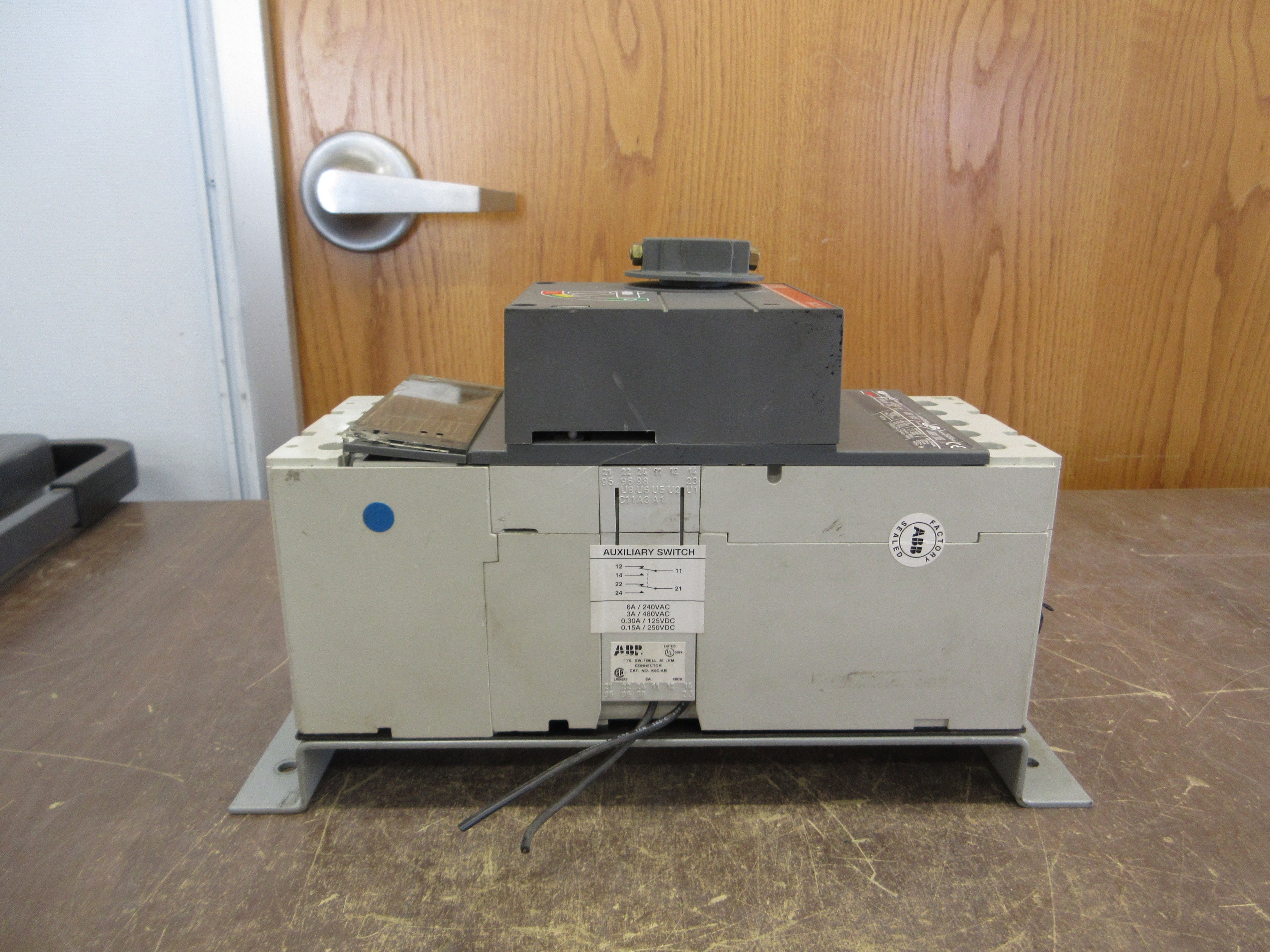 ABB Breaker Disconnect Switch S4H SACE S4 3P 250A 600V *Loose Trip Unit* Used