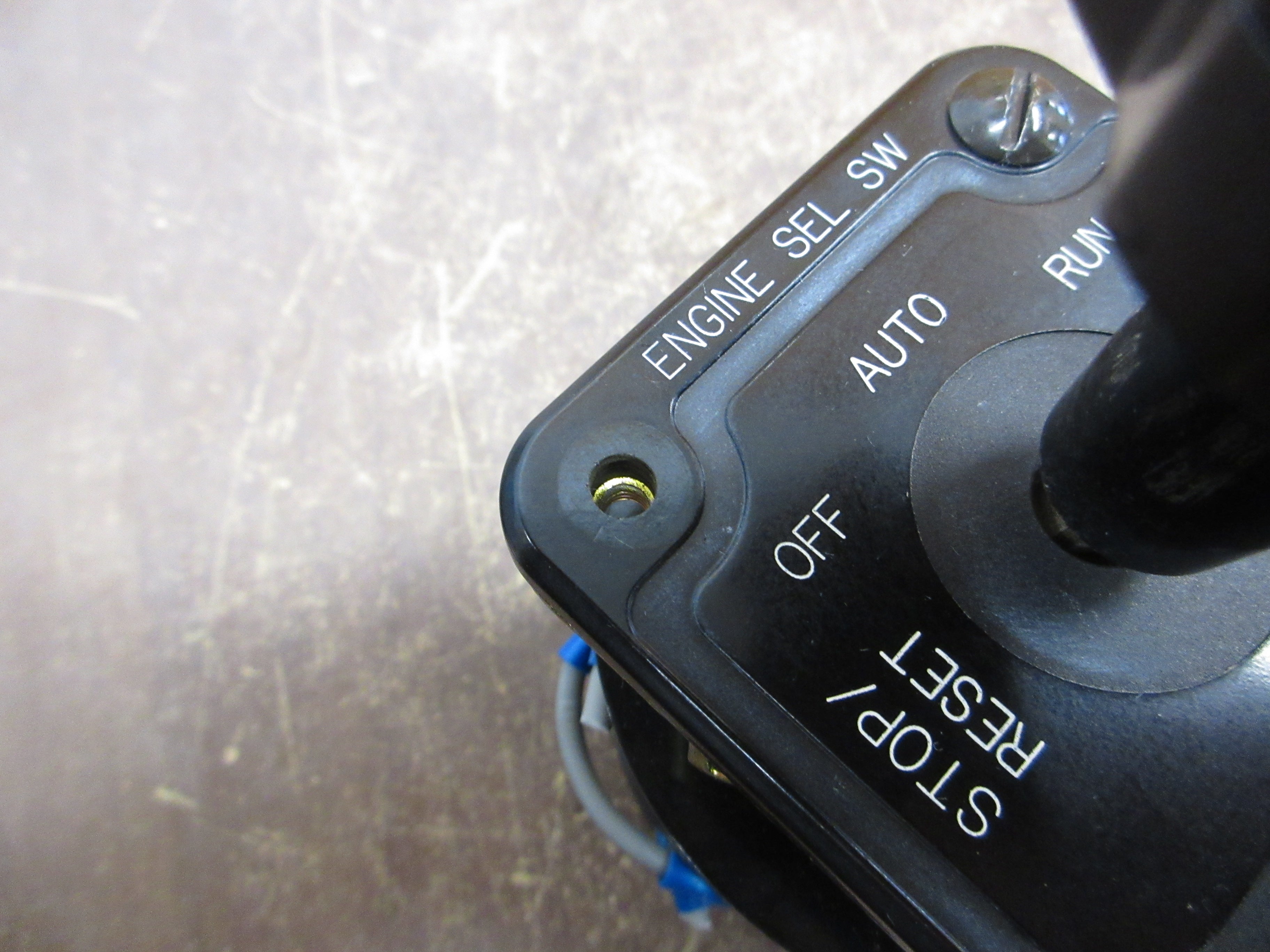 Electroswitch Series 24 Engine Selector Rotary Switch 24903LG Used