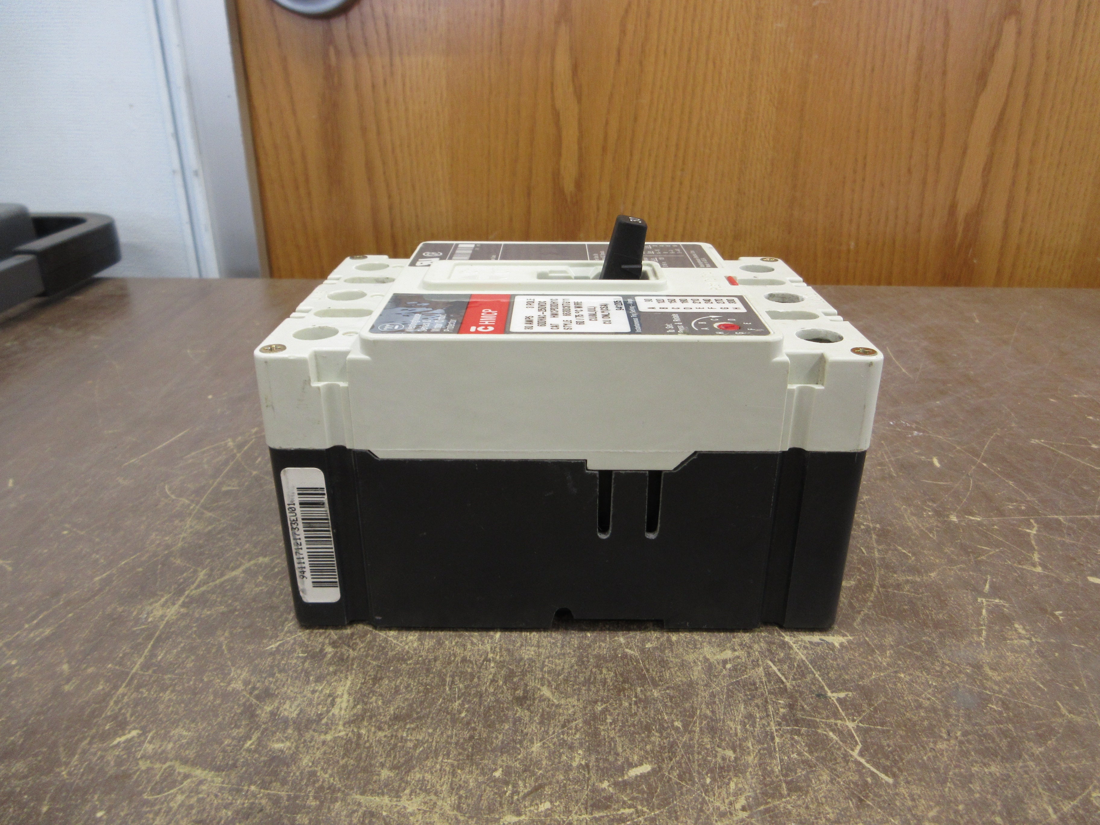 Westinghouse Circuit Breaker HMCP030H1C 30A 600V 3P Used